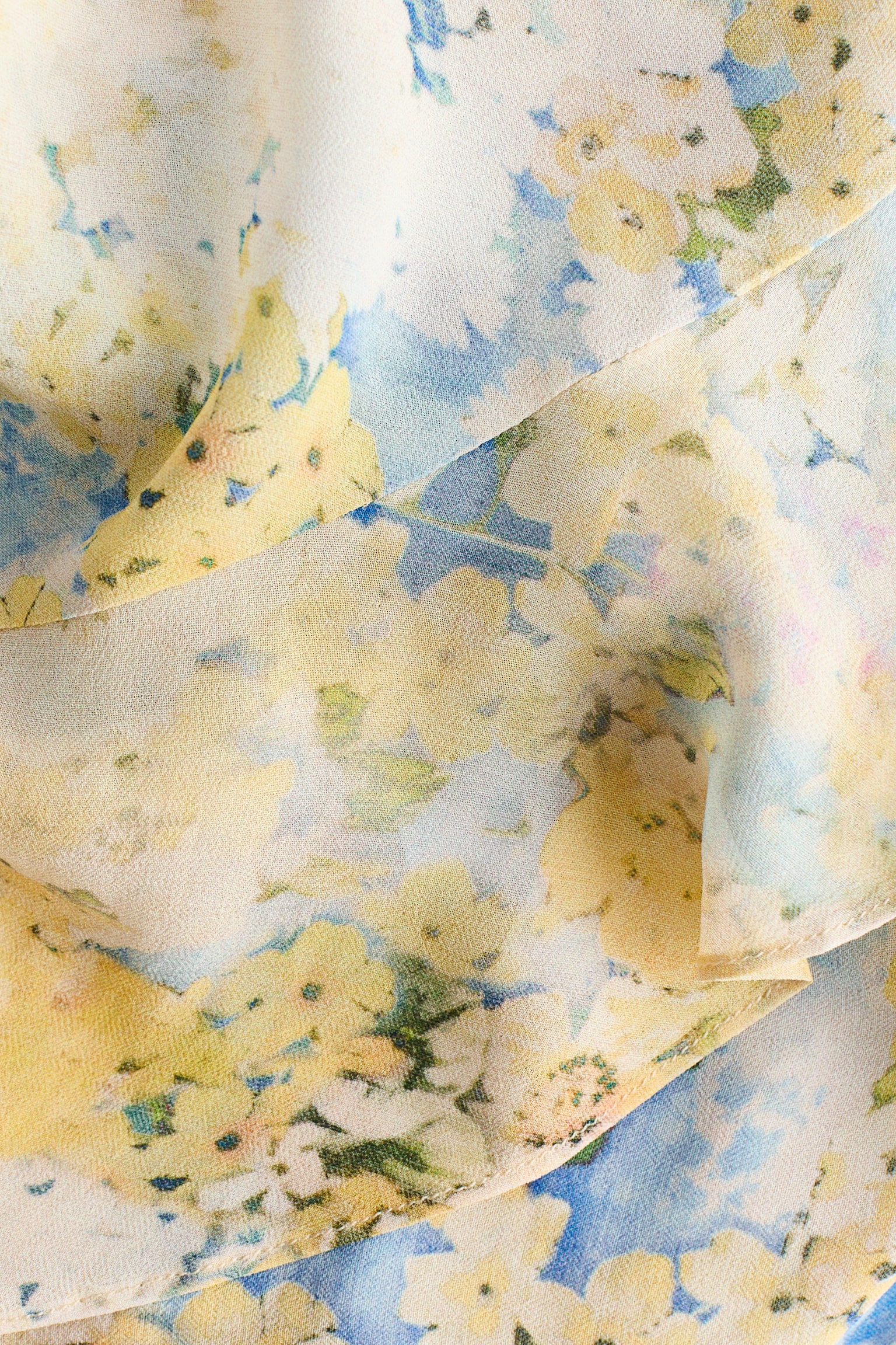 Vestido de chifón con mascada y olanes - Amarillo claro/Floreado - 4