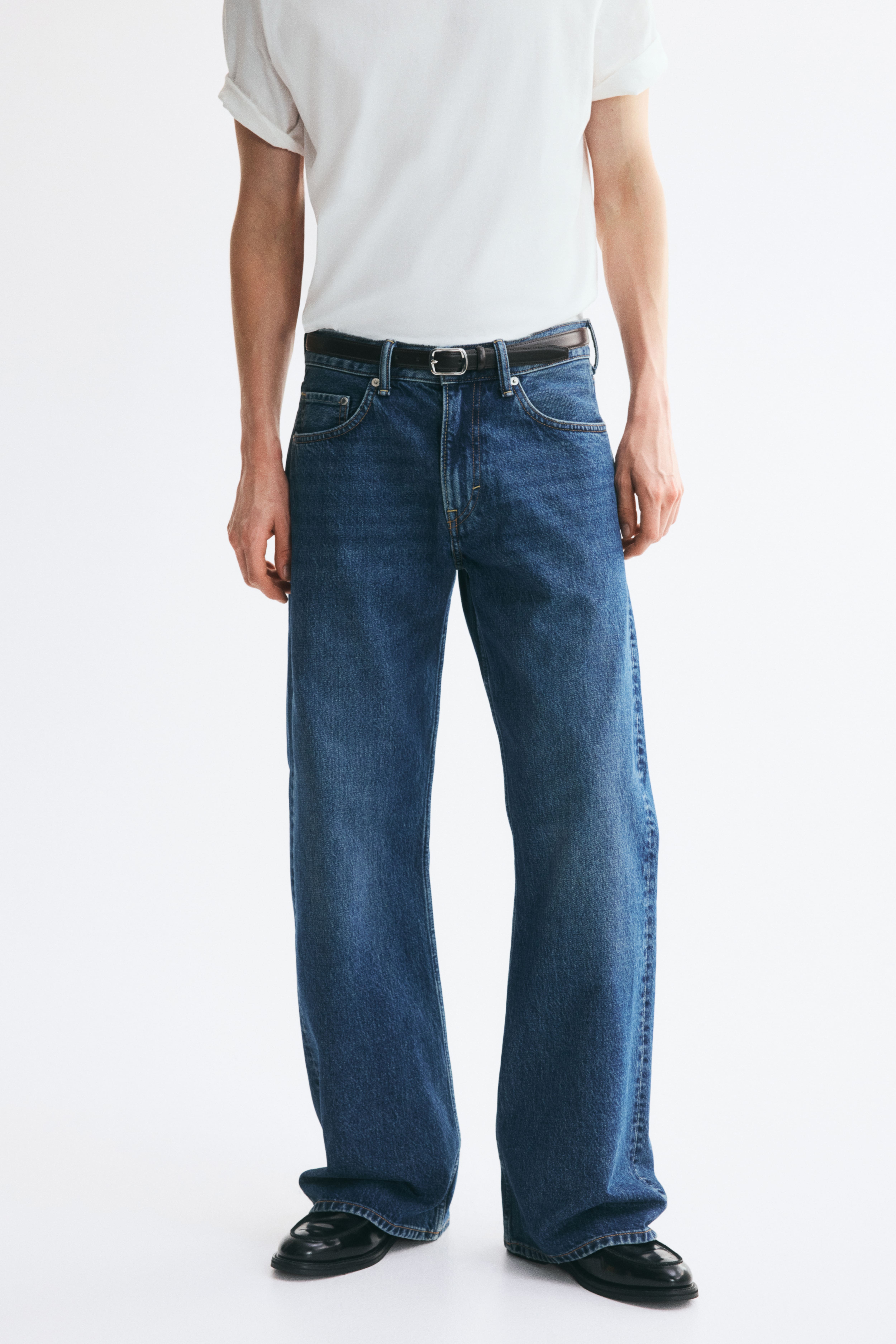Relaxed Bootcut Jeans