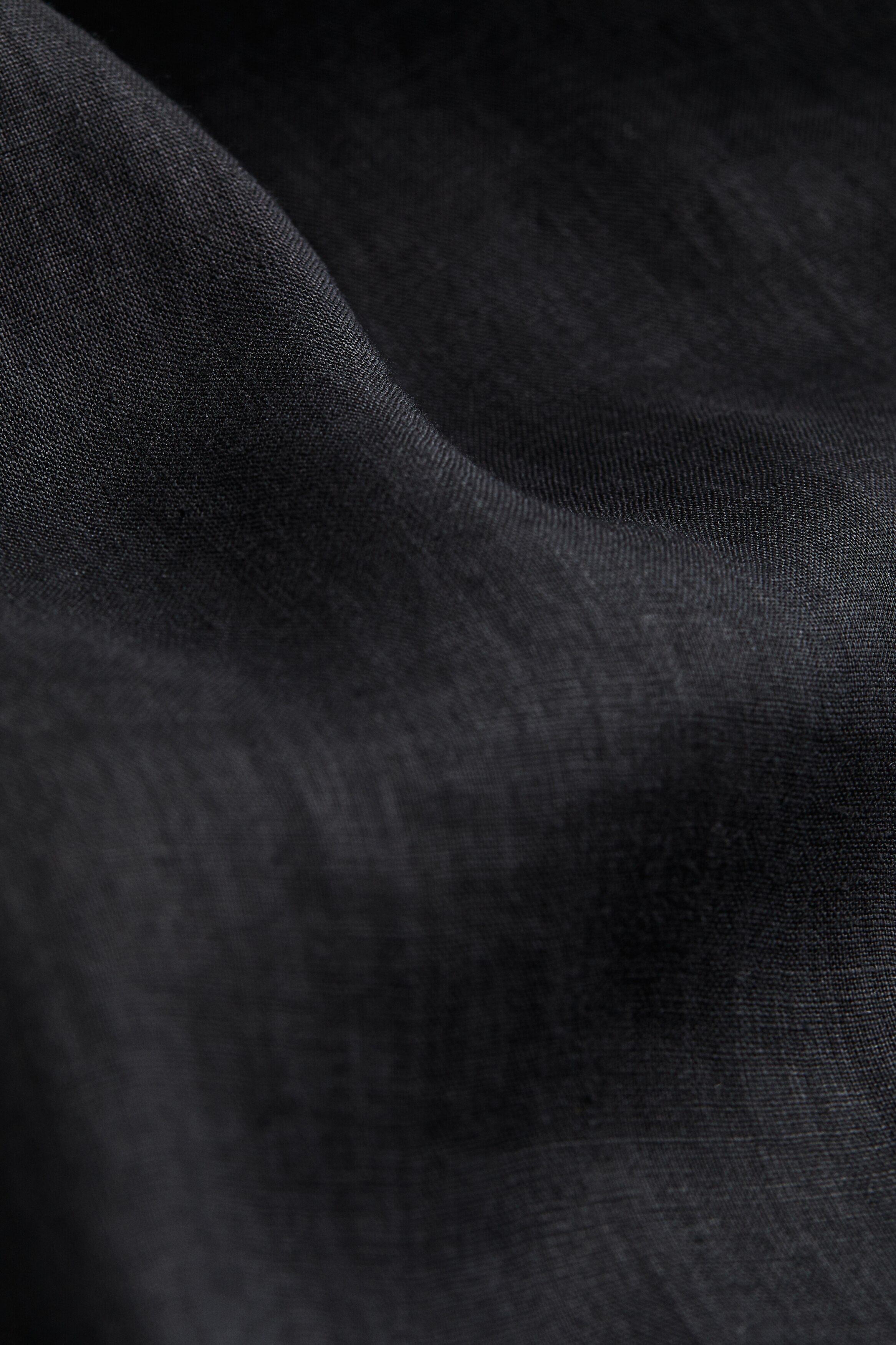 Wide linen trousers