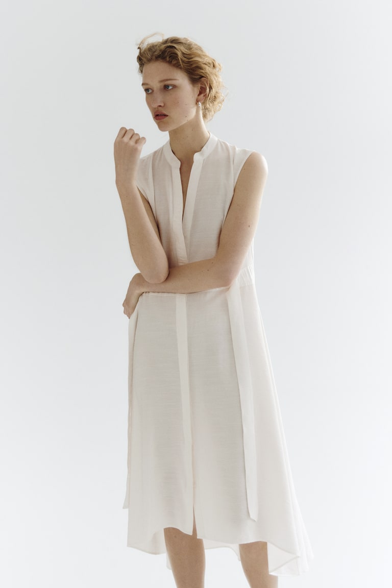 h&m tie belt dress cream Women's Cream/floral Oversized Tie-Belt Dress