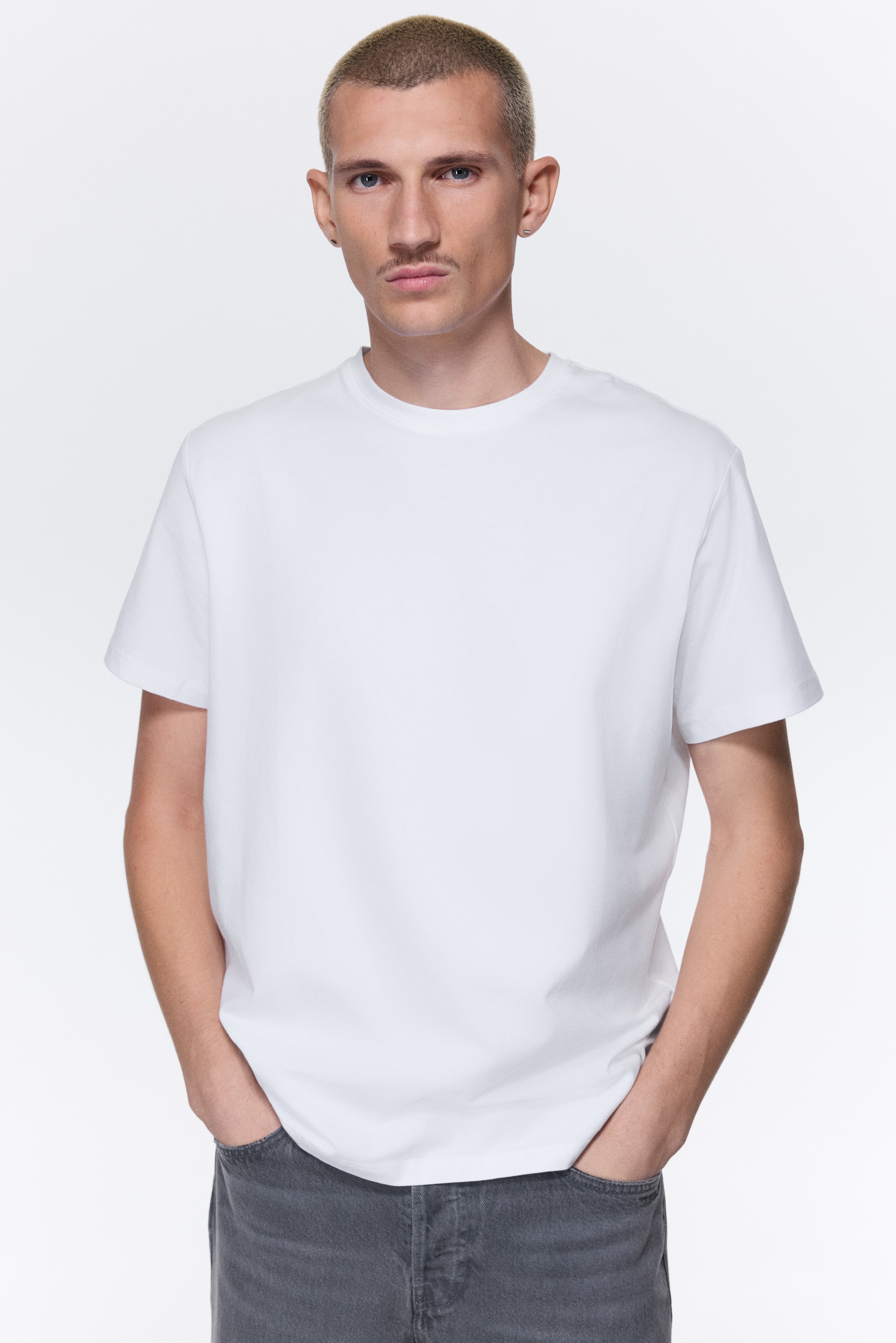 T-shirt Slim Fit - Λευκό/Μαύρο/Χακί/Μοβ/Ναυτικό μπλε/Κυπαρισσί