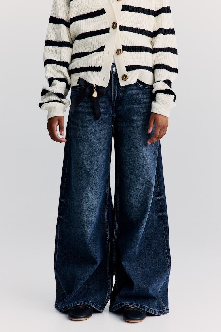 Décoration de sac avec nœud