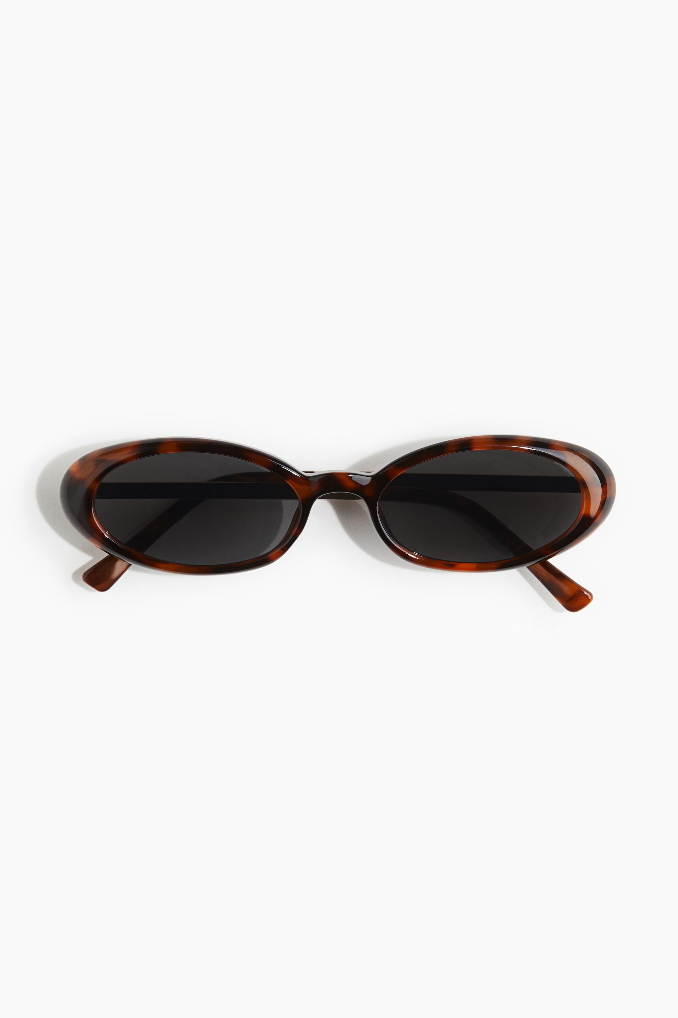 Oval sunglasses