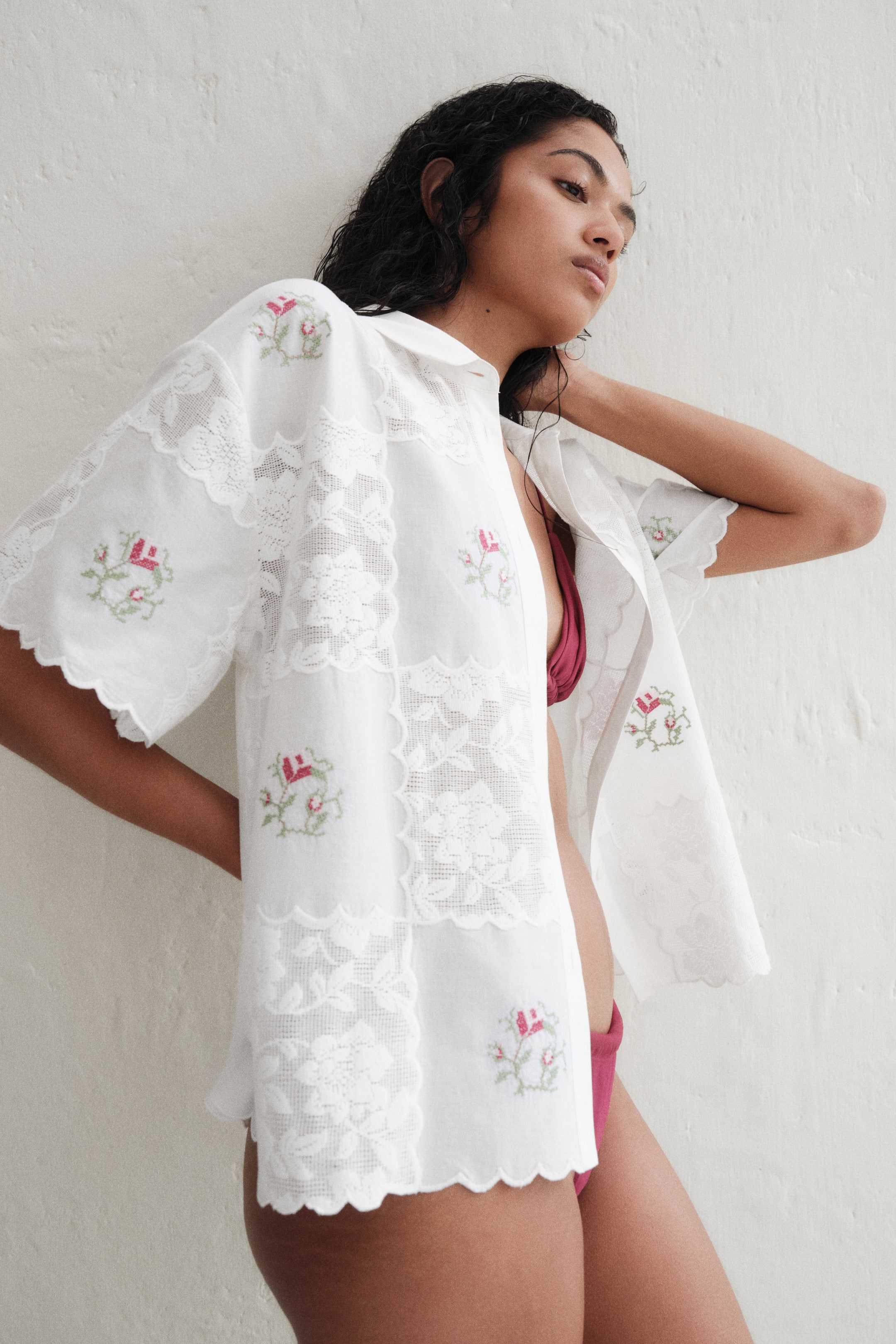 Женские рубашки H&M Embroidered Beach Shirt — фото 3