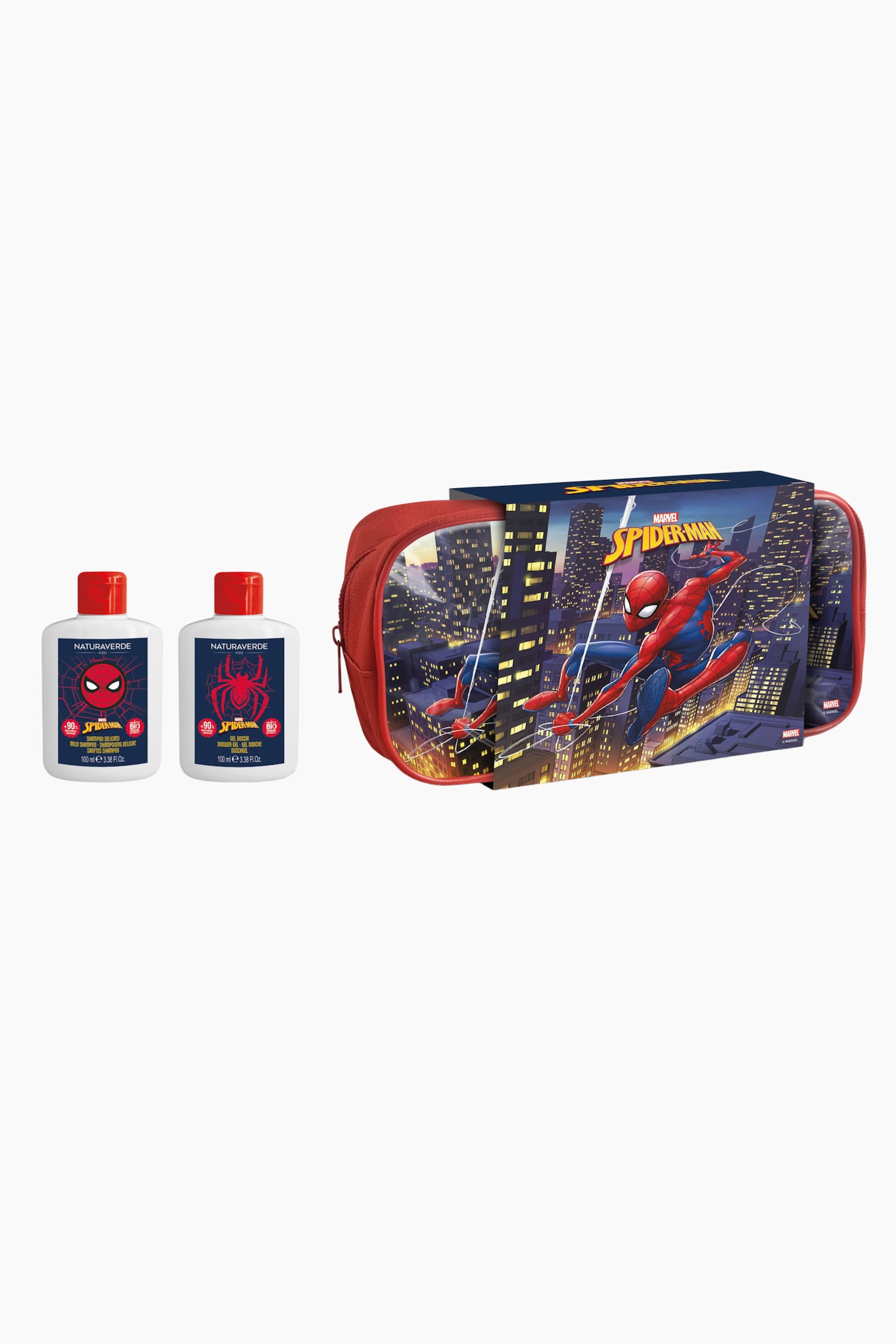 Et Spider-Man toalettveskesett viser en rÃ¸d toalettveske i stoff med glidelÃ¥s, innpakket i en dekorativ papphylse som har Spider-Man svingende gjennom en by om natten. Til venstre for vesken stÃ¥r to smÃ¥ hvite flasker med rÃ¸de korker, med Spider-Man-inspirert grafikk pÃ¥ etikettene.