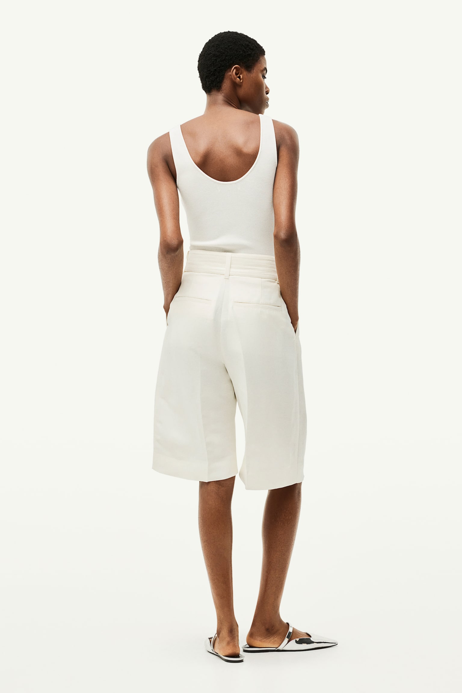 Linen Blend Belted Shorts - White - 6