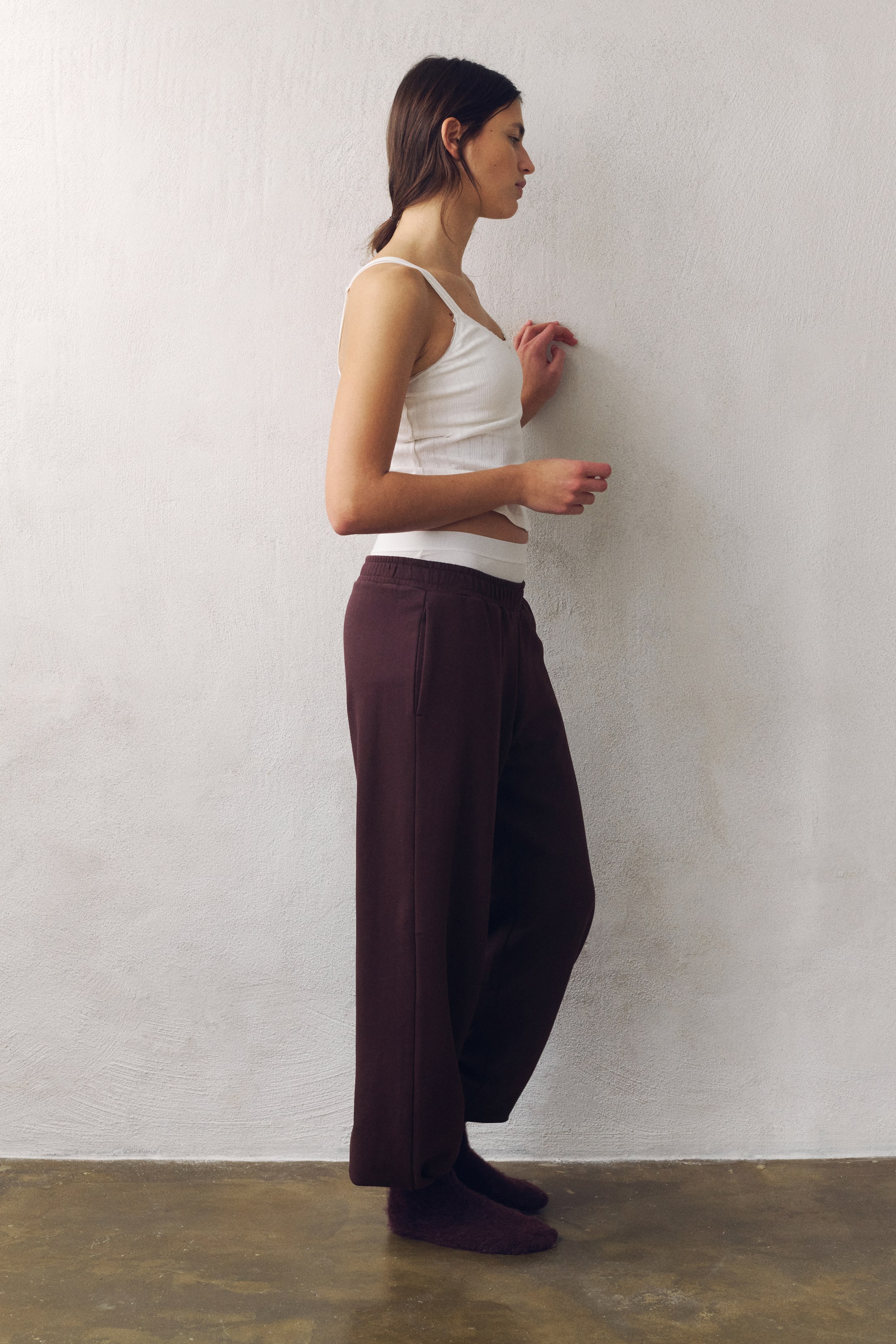 Büyük resmi görüntüle: Jogger Spor Pantolonu - Çikolata mürdüm - KADIN | H&M TR 4