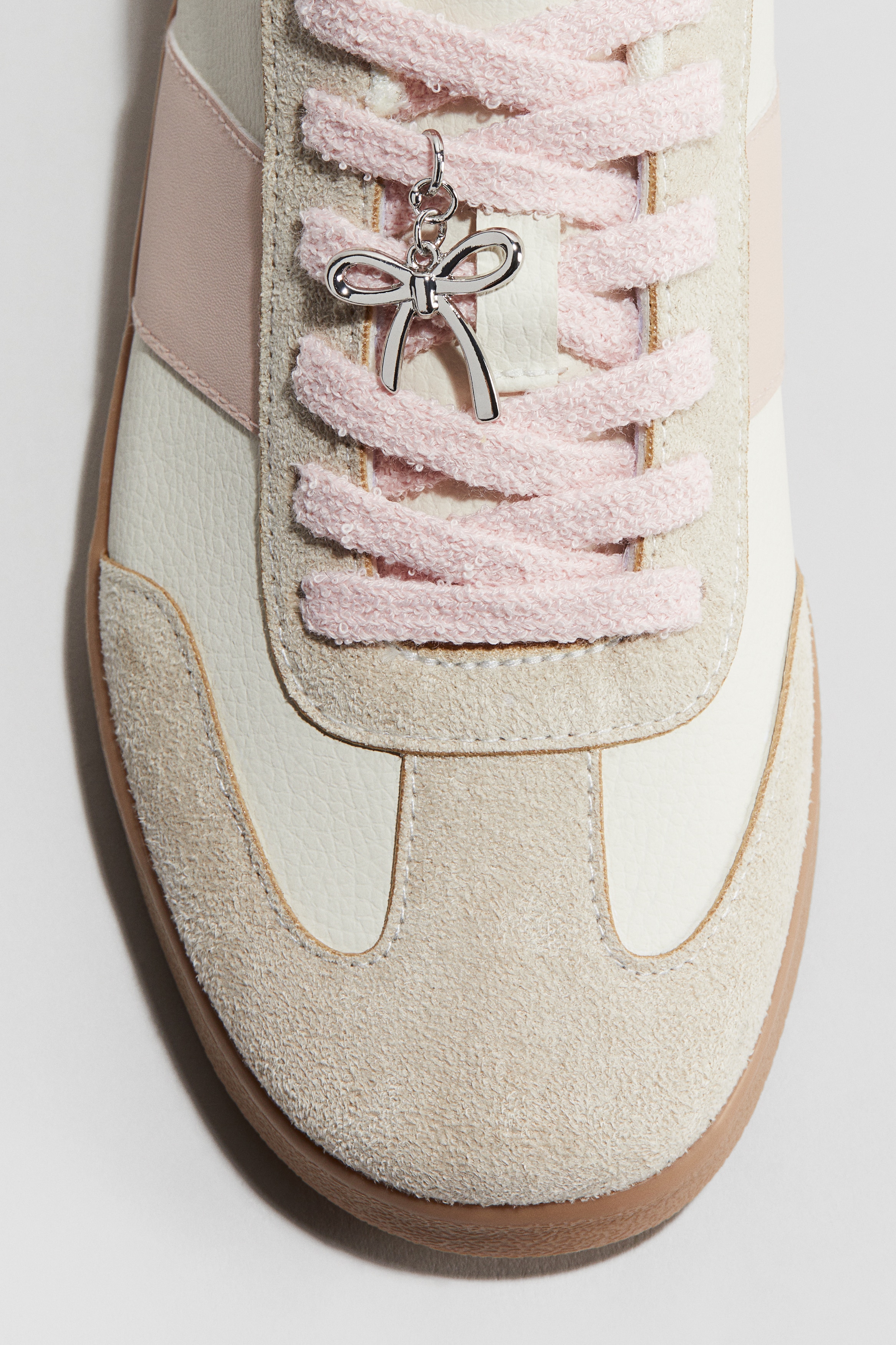 Ballerines En Daim Beige Clair H&M - Pointure UK 2,5 / EU 35 - Occasion Très Bon état