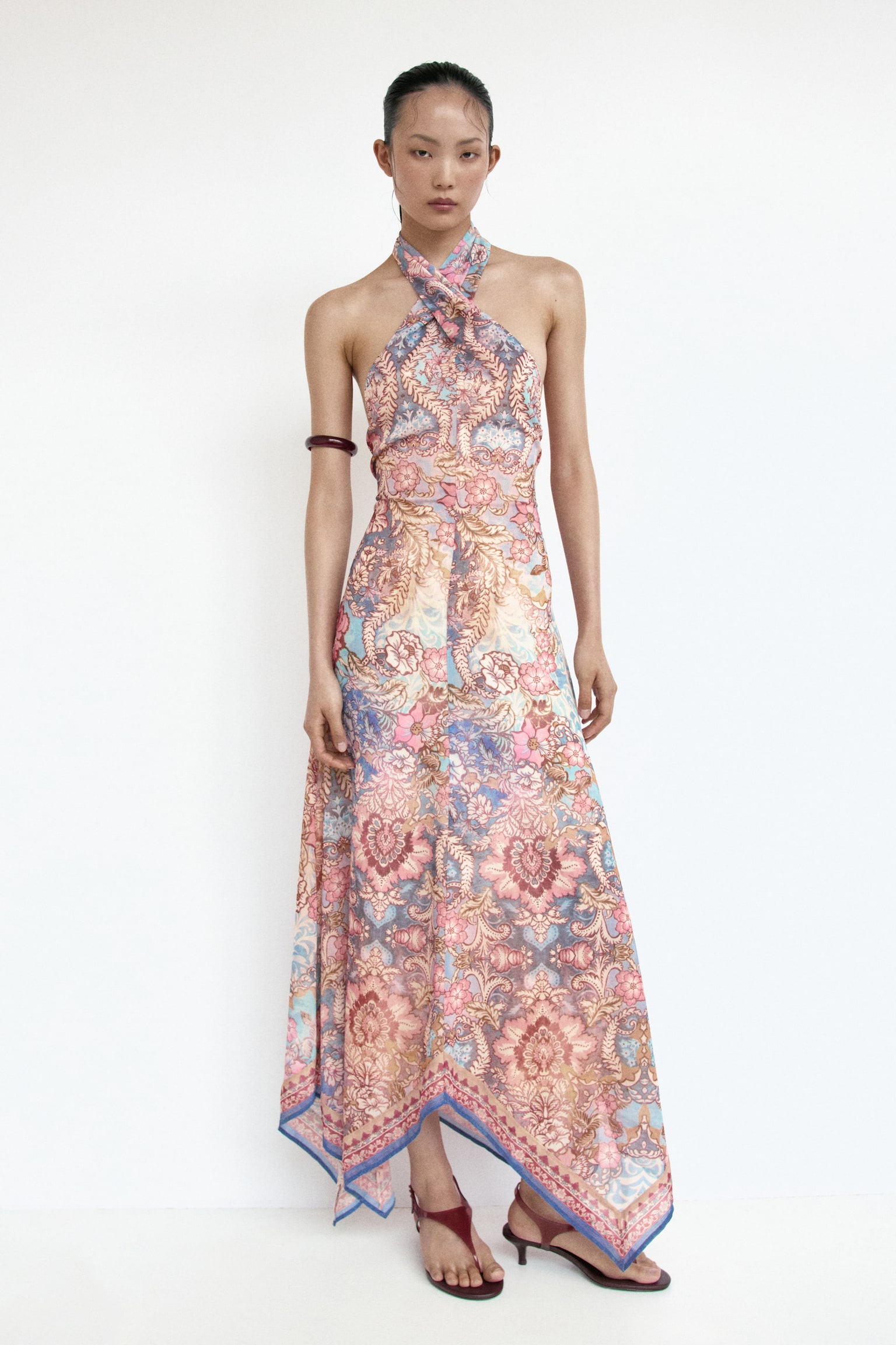 Chiffon halterneck dress-Light beige/Paisley pattern - 1
