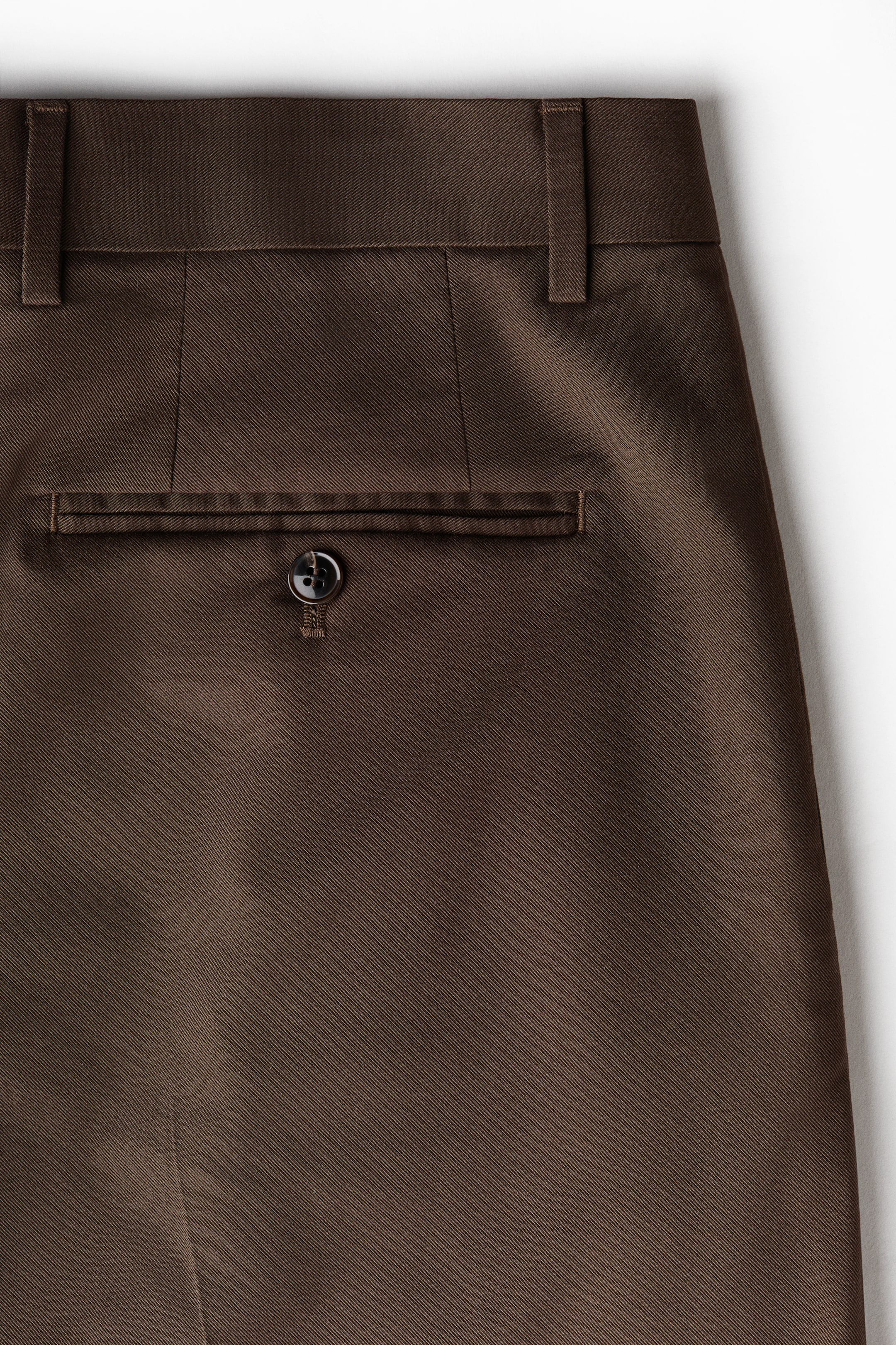 Loose-Fit Tailored Pants