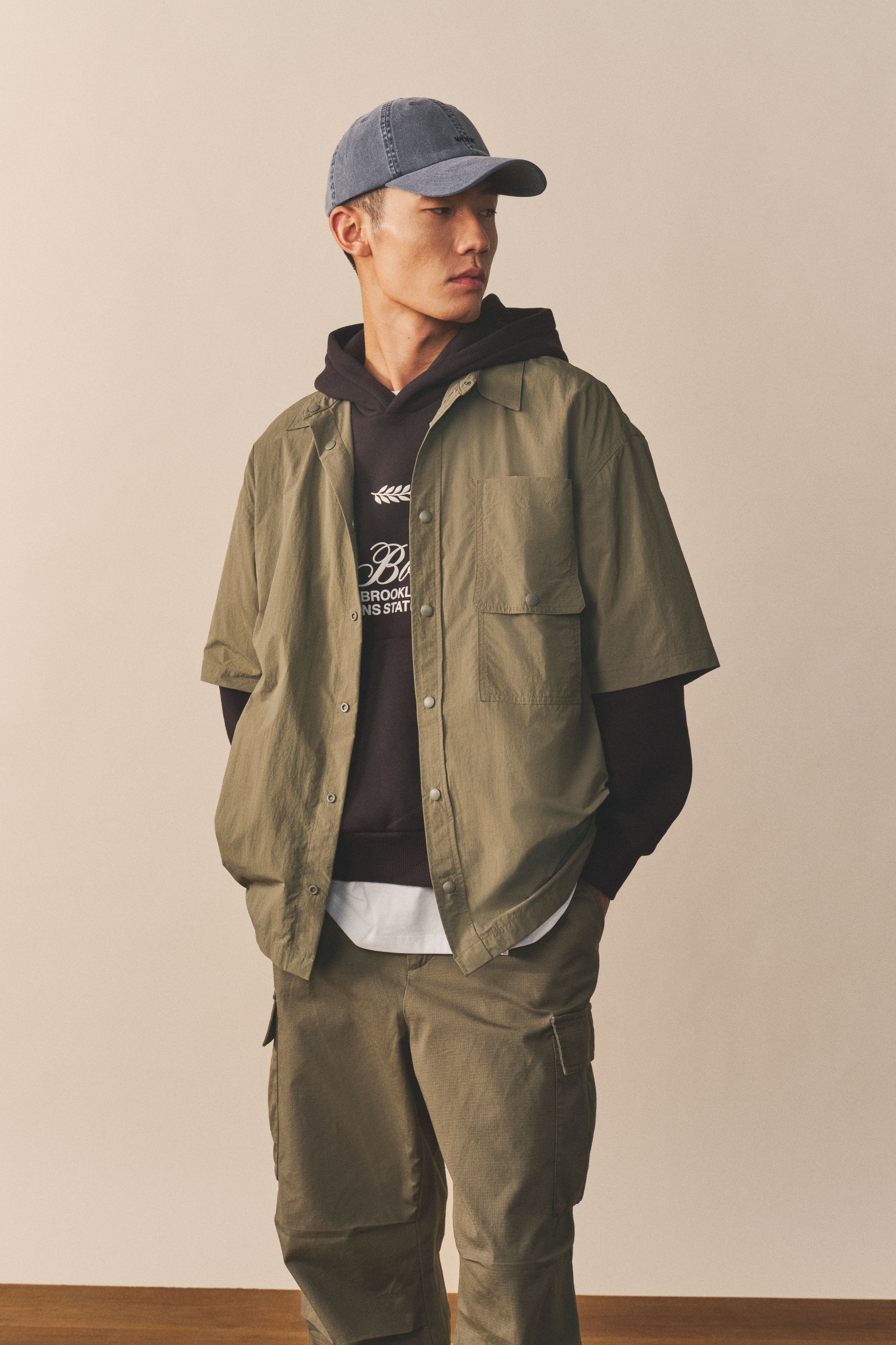 Loose Fit Short-sleeved utility shirt - Green/Beige