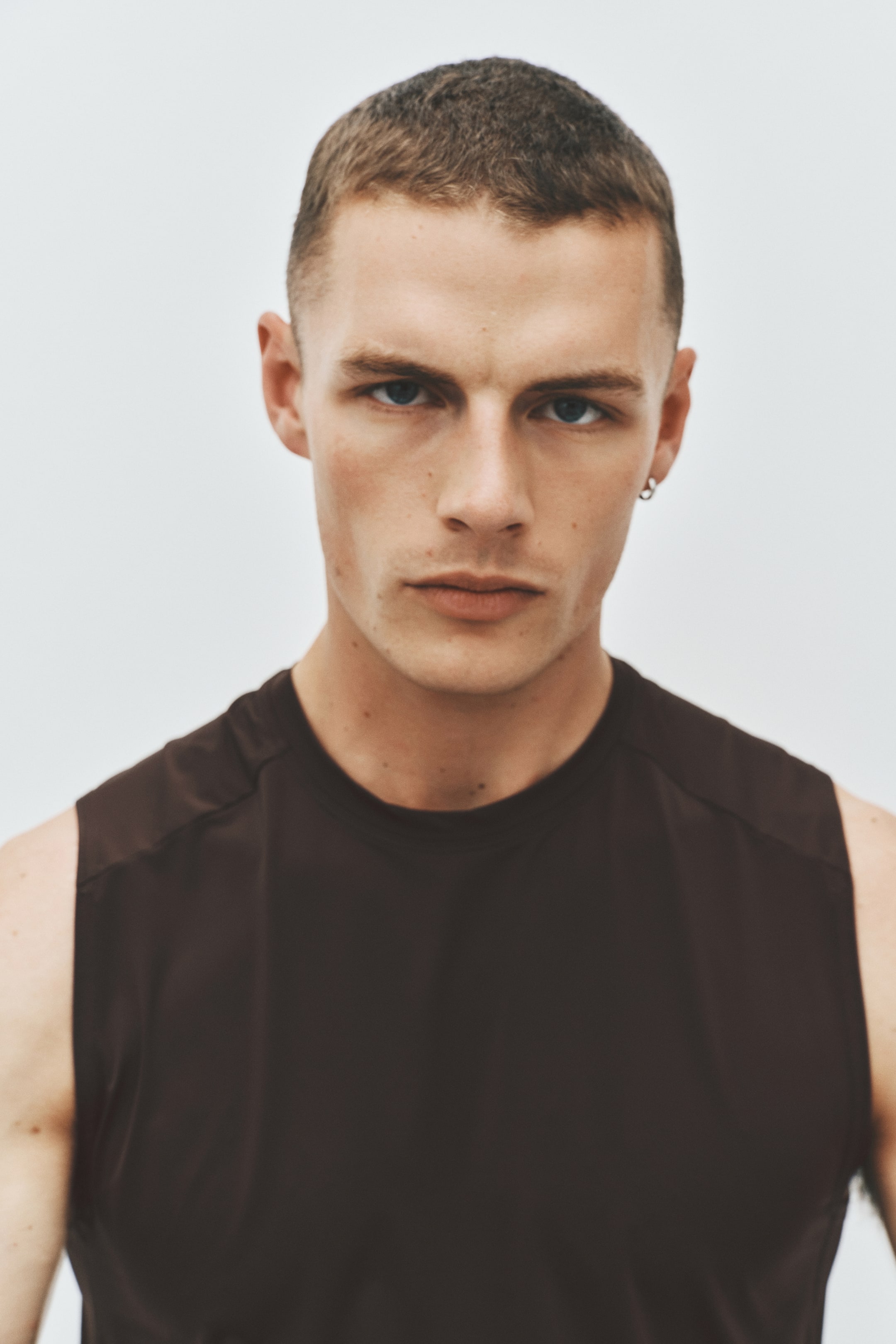 Мужские топы H&M Muscle Fit Sports Tank Top with CoolMove™ — фото 4