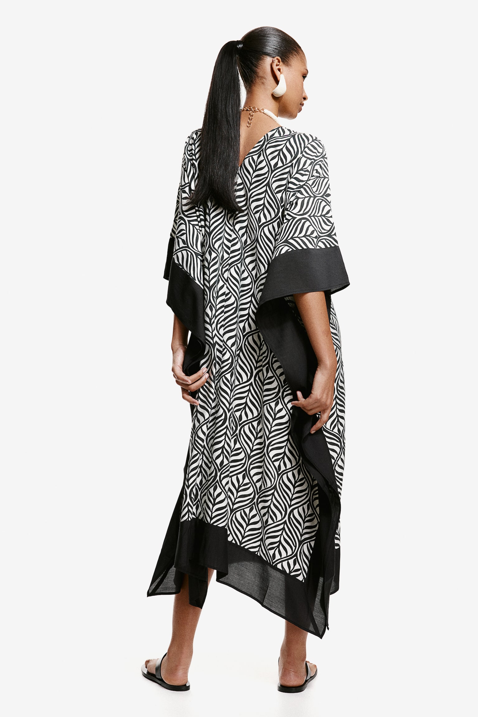 Tie-belt kaftan dress - Black/Leaf-patterned - 6