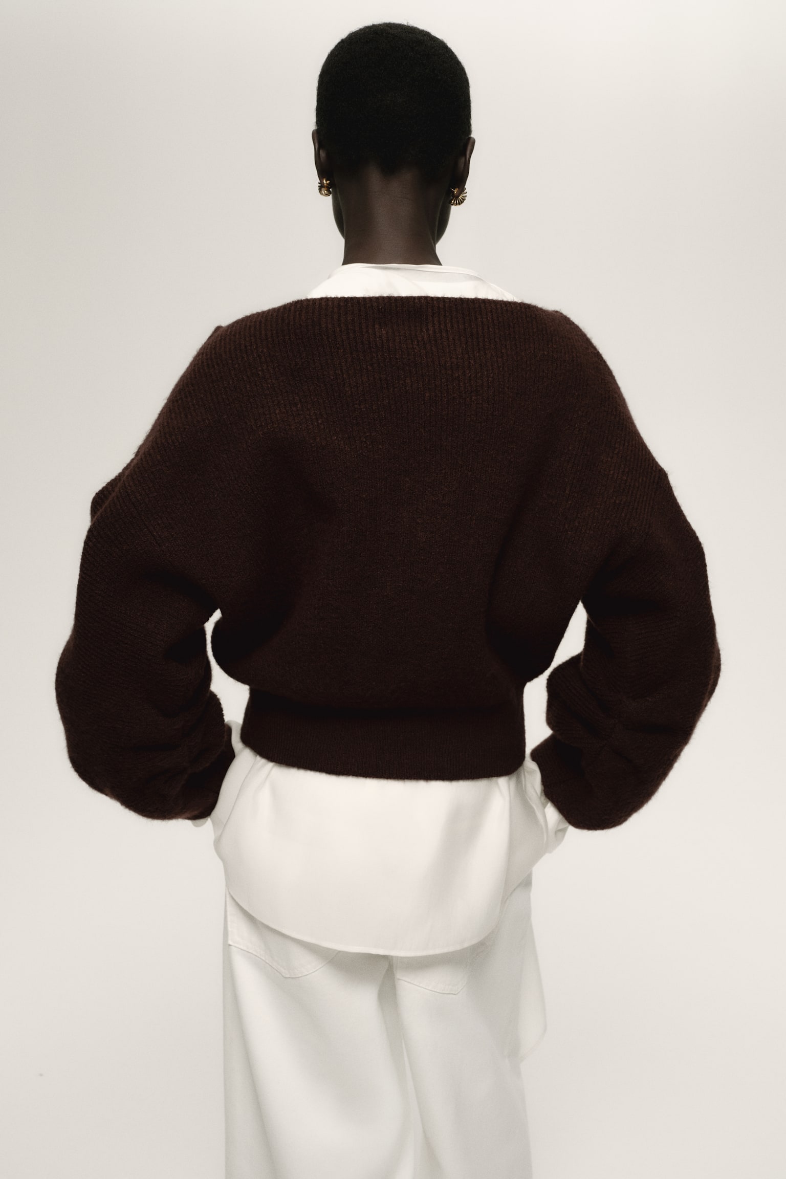 Suéter oversized con cuello de ojal - Café oscuro/Beige jaspeado claro - 5