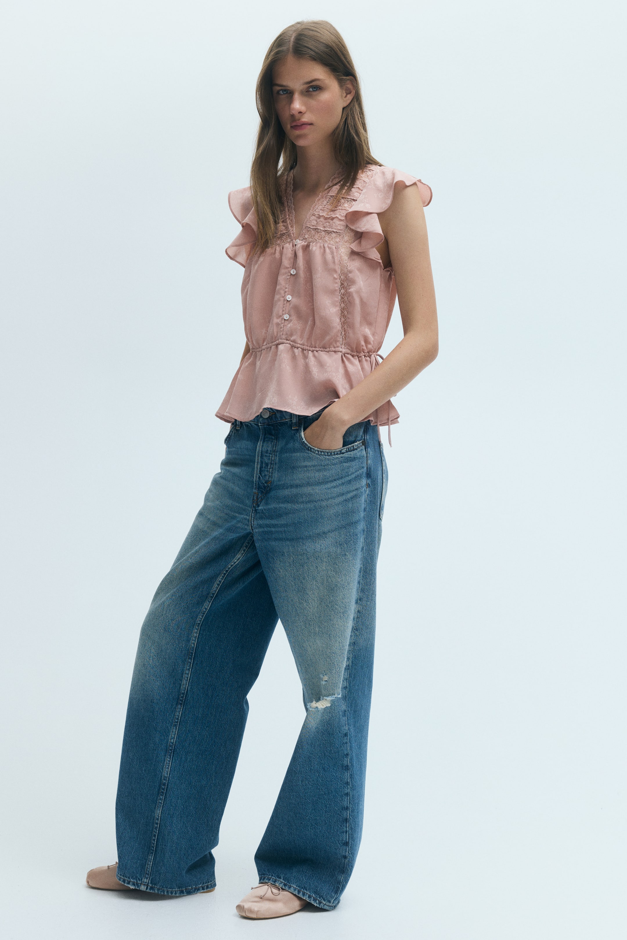 Blouse avec dentelle