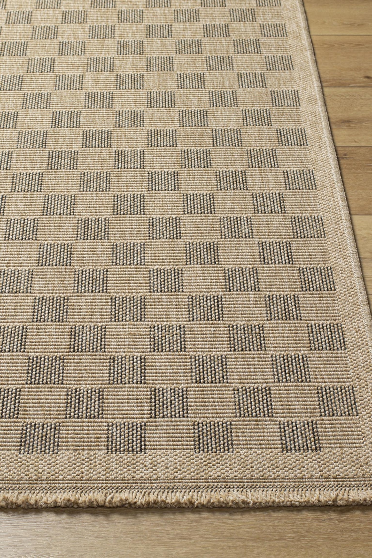 Netra In- /outdoor Jute-look Checkered Area Rug - Tan, Black - 4