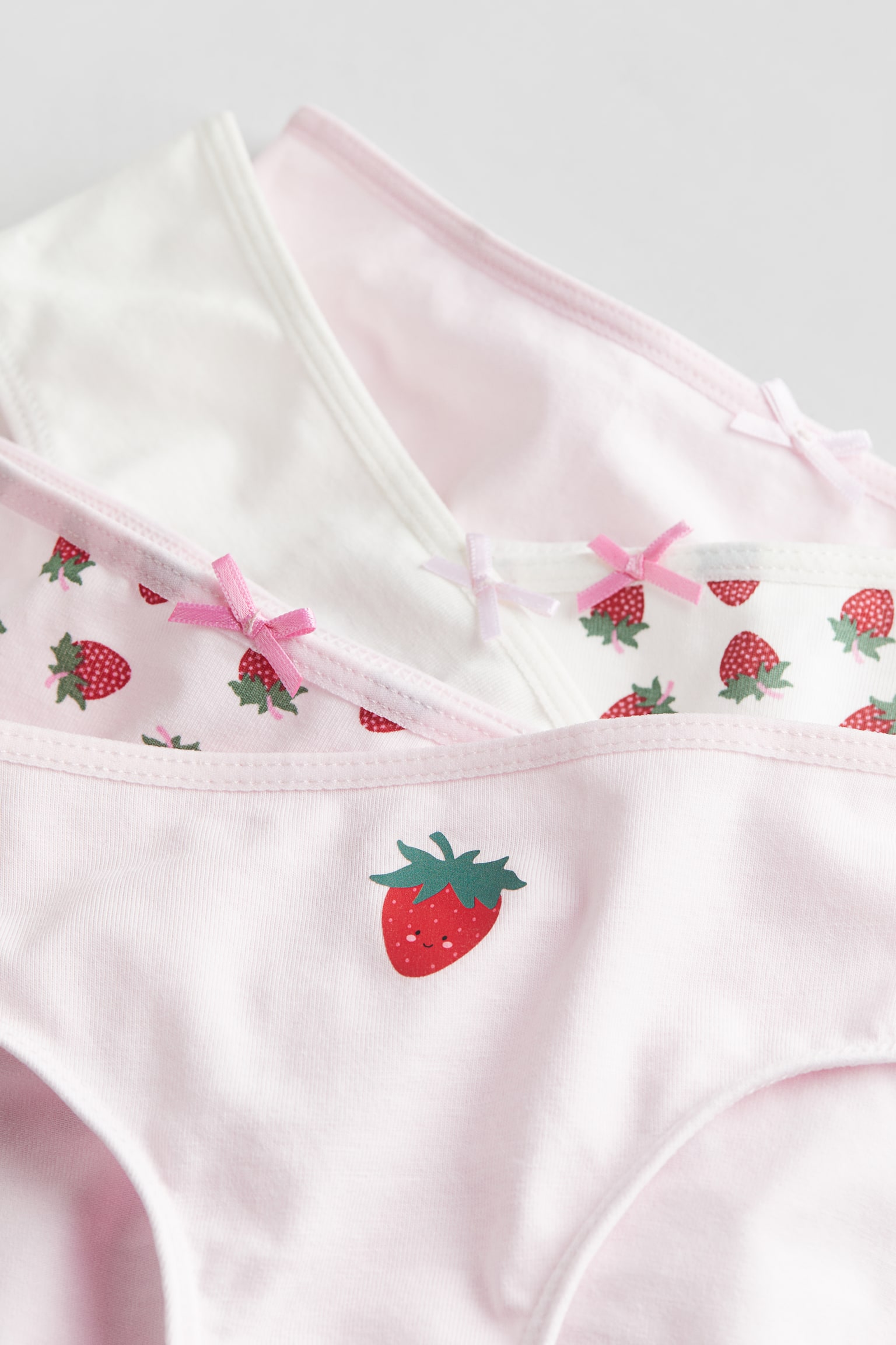 5-pack cotton briefs - Light pink/Strawberries/Light purple/Unicorns/Light pink/Hearts/Light pink/Patterned/White/Floral - 3