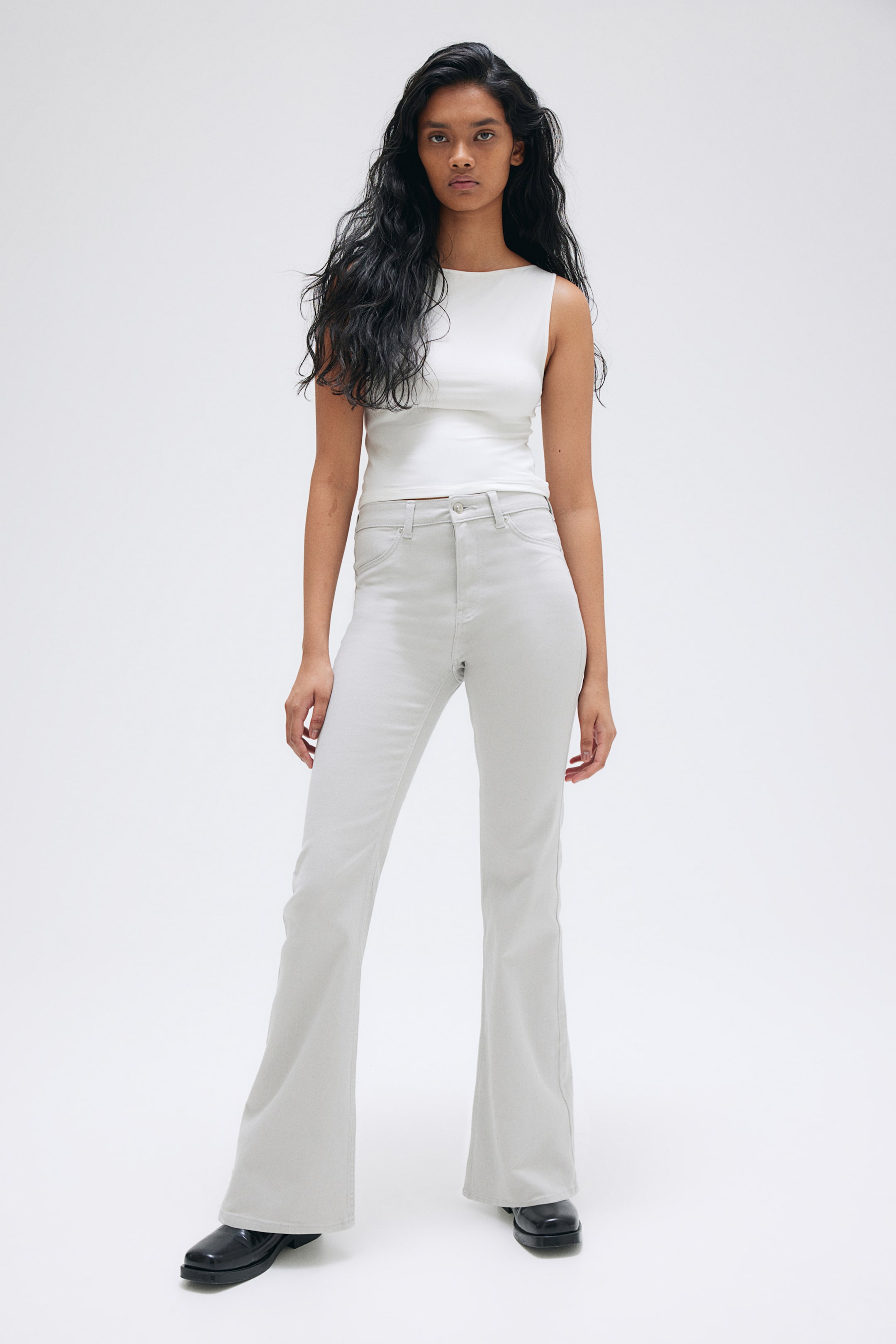 Flared twill trousers - Light grey - Ladies | H&M GB 2