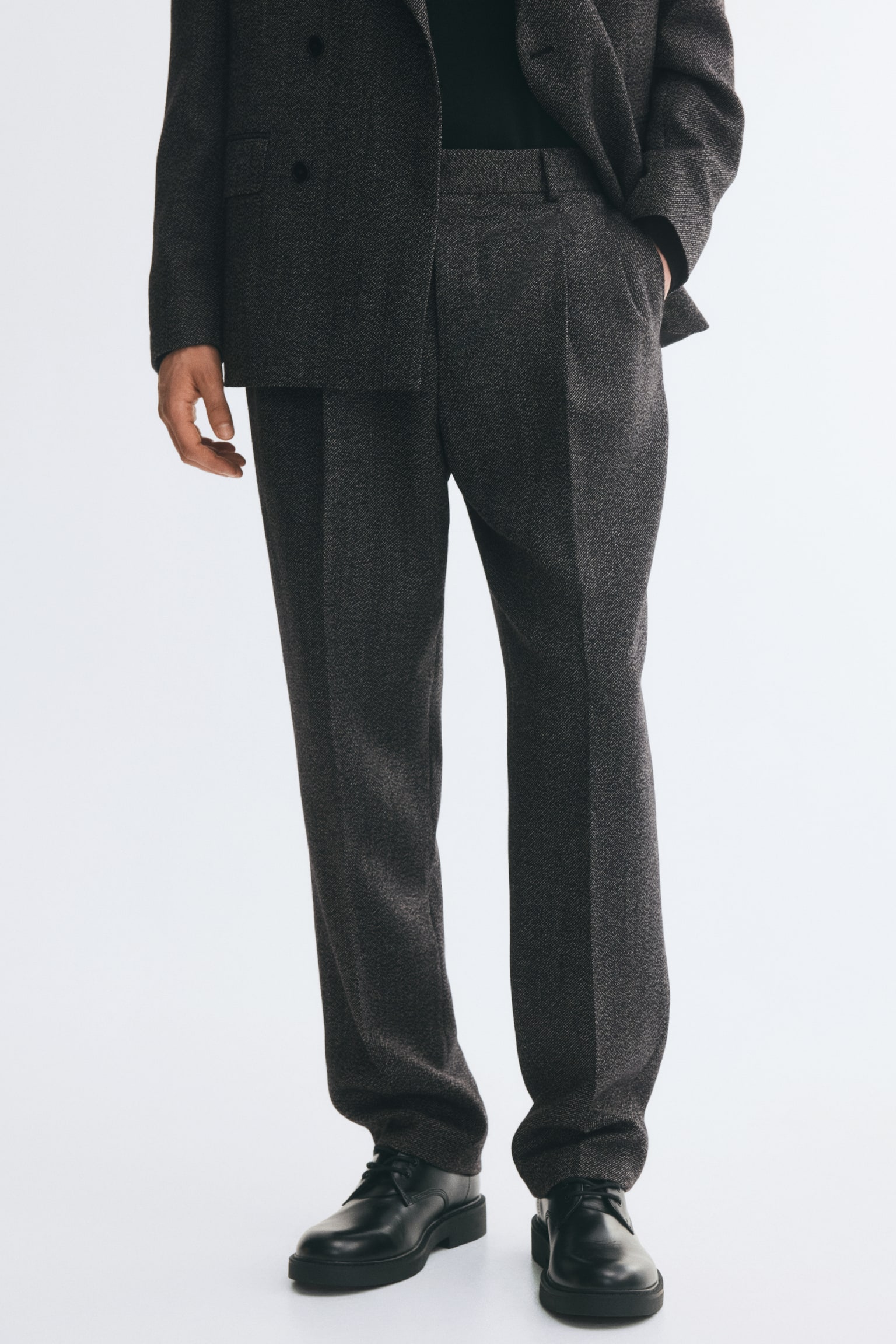 Мужские брюки H&M Regular Fit Wool suit trousers, цвет: Чёрный / Белый — фото 3