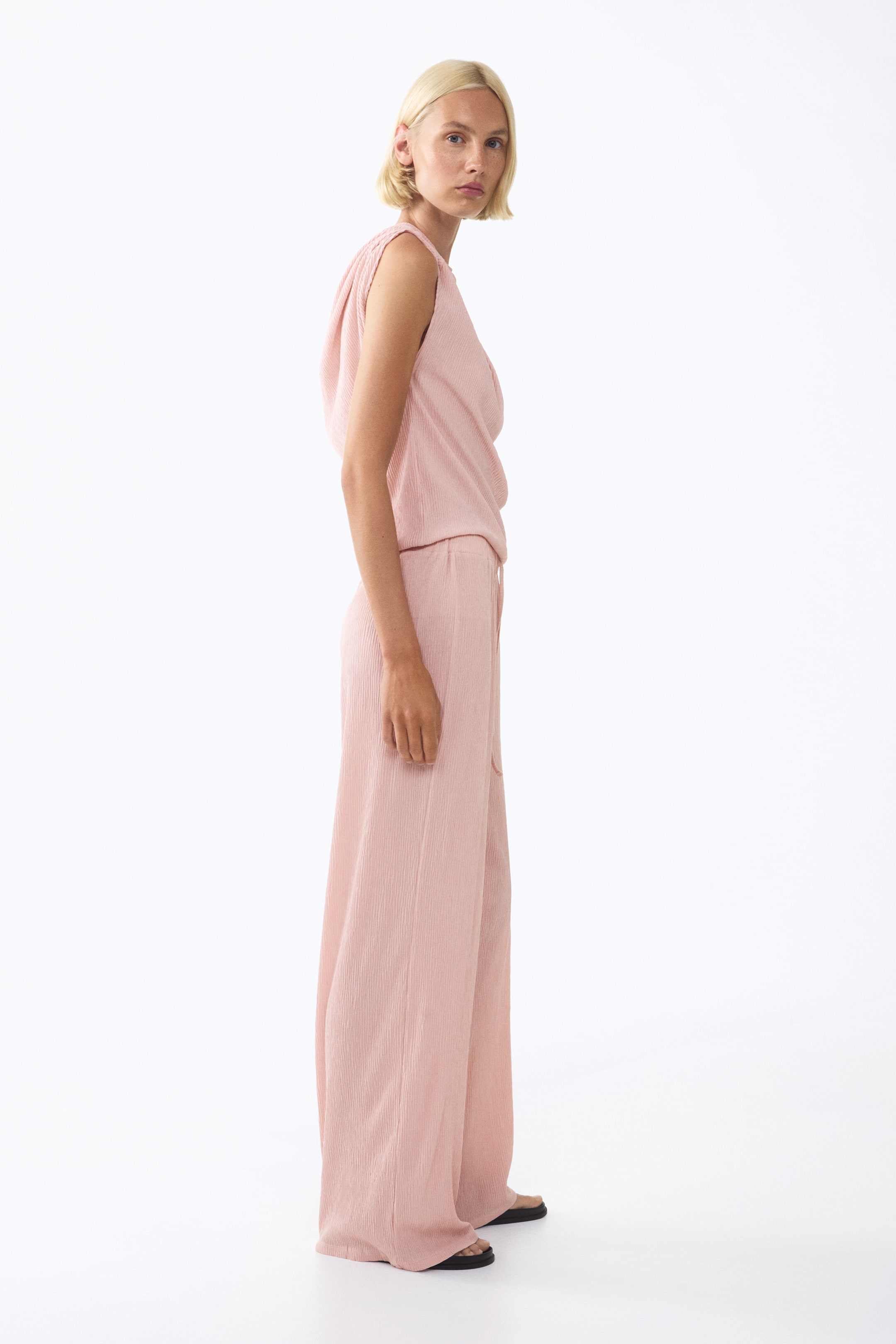 Crinkled Drawstring Pants