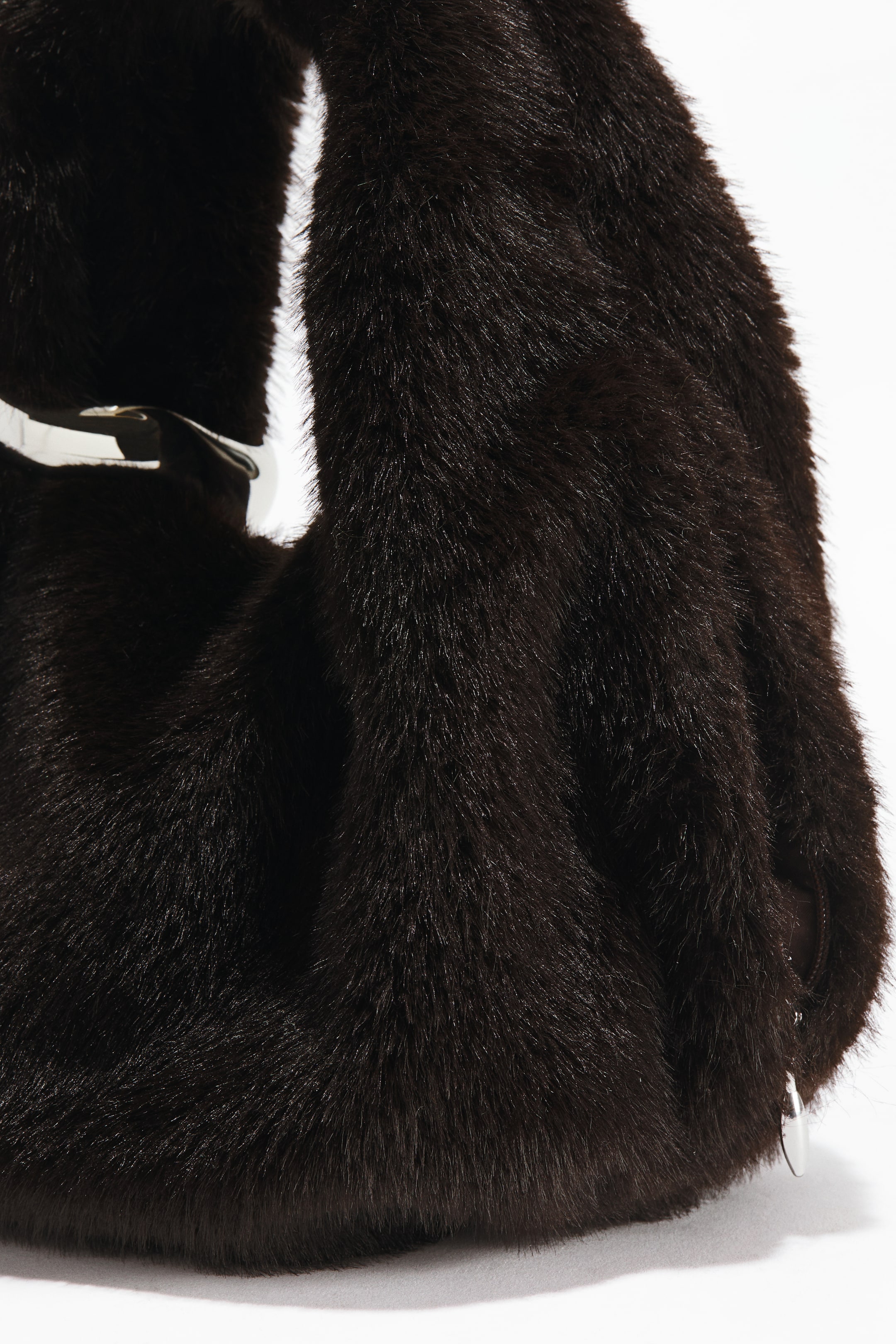 Agrandir l'image: Sac à main avec détail en métal - Marron foncé - FEMME | H&M CH 5