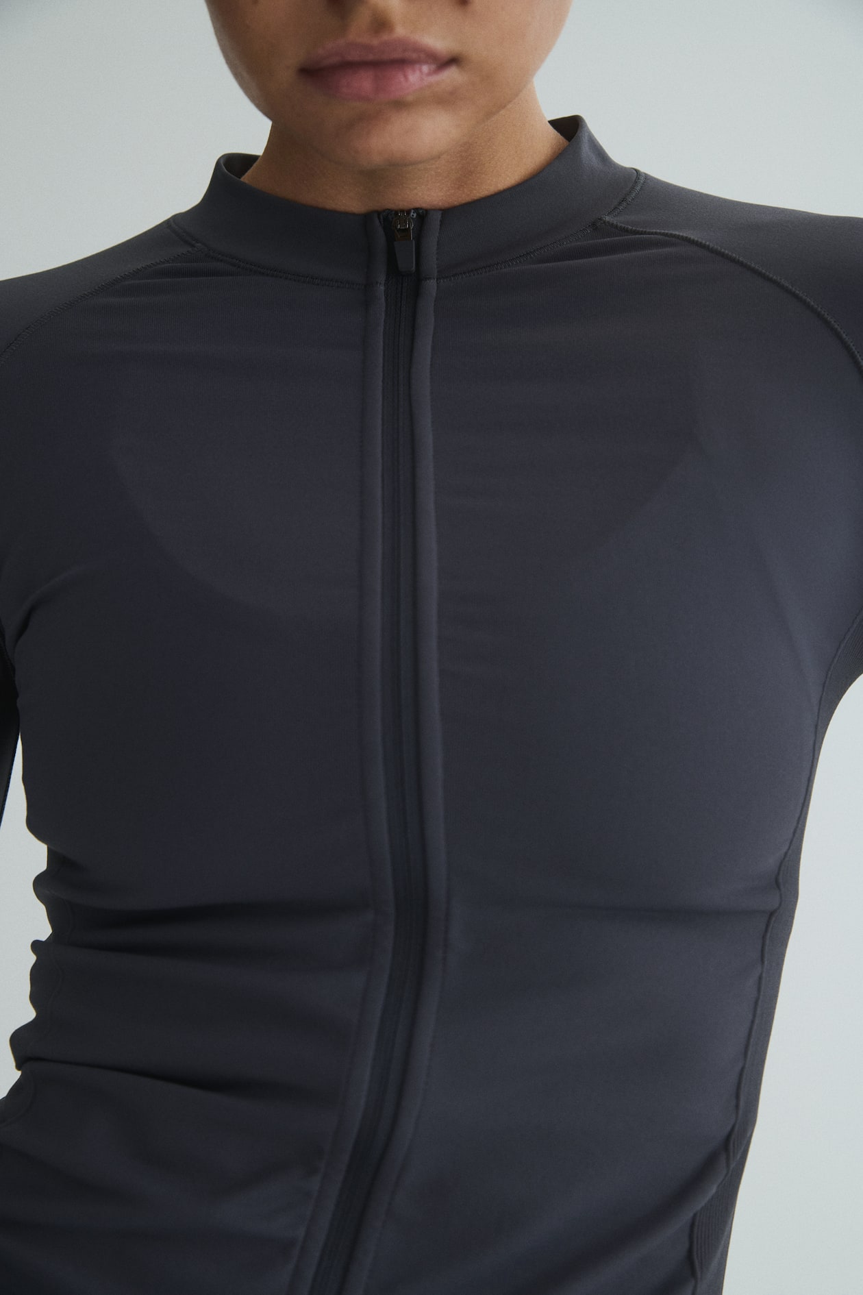Seamless Activewear Jacket with DryMove - image 5