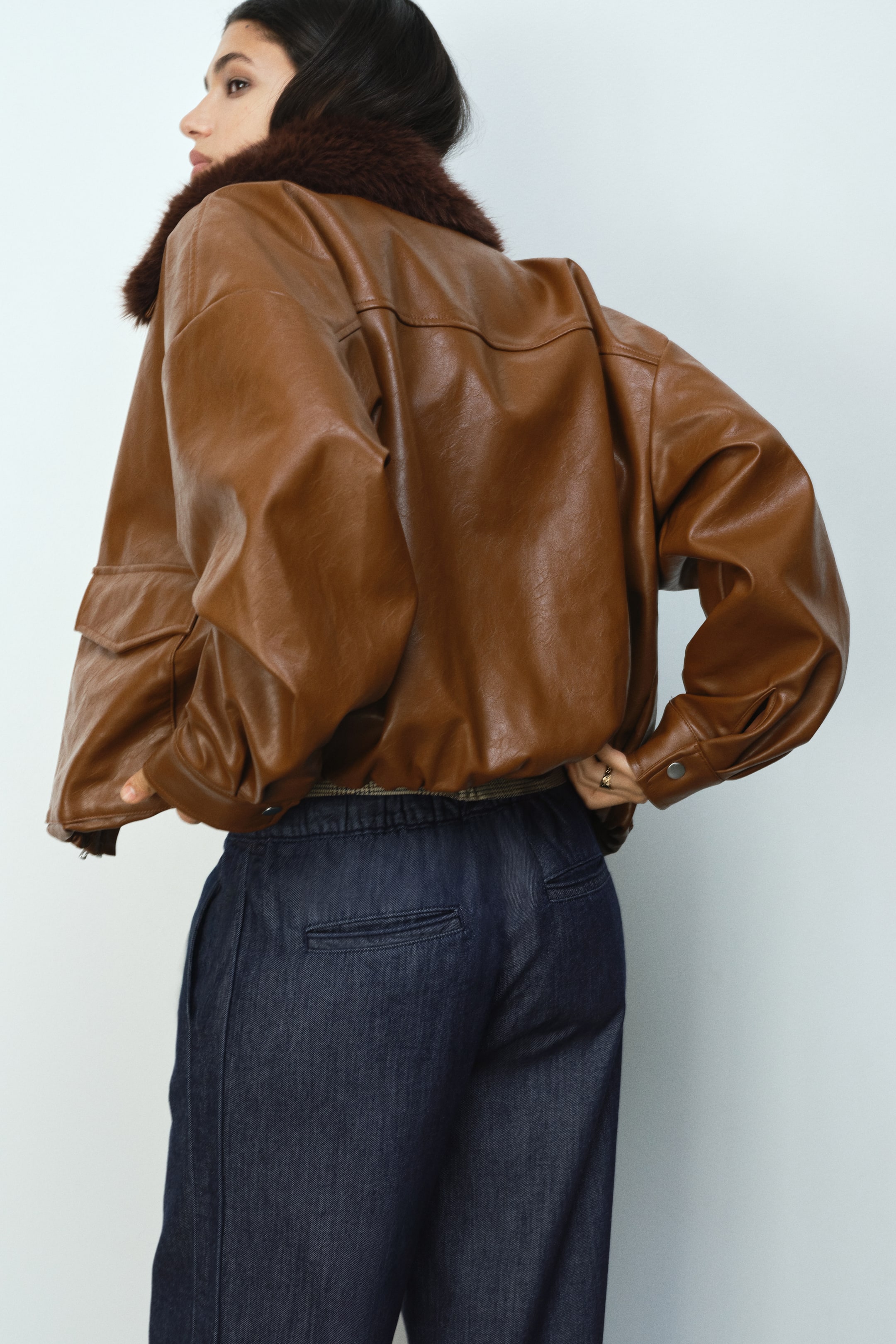 Prikaži veću sliku: Teksas pantalone s učkurom - Tamna teksas plava - Ladies | H&M RS 3