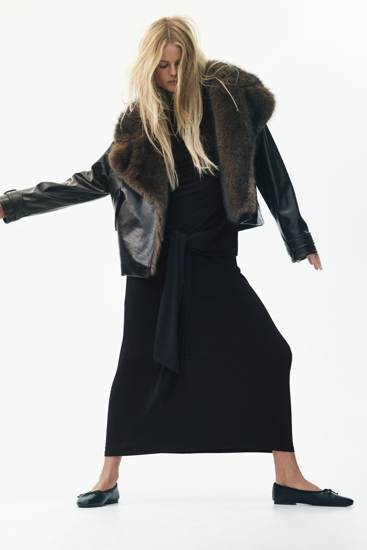 Long-Sleeved Jersey Dress - image 5