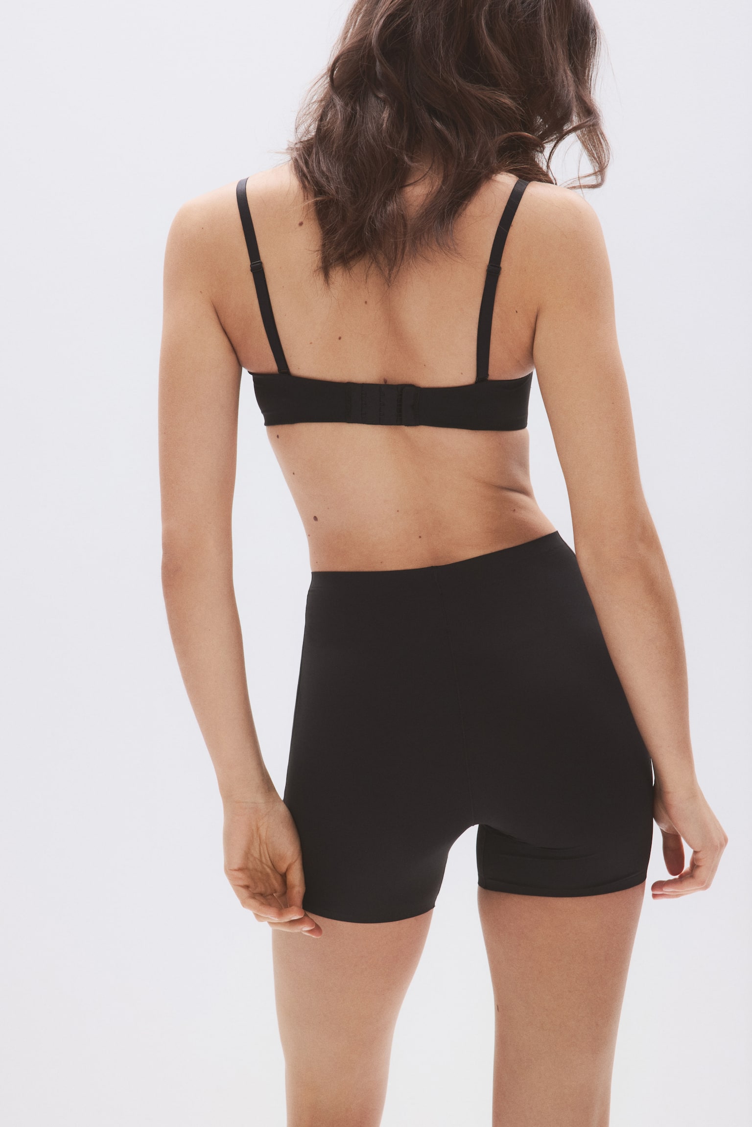 Женские шорты H&M 2-Pack Bike Shorts, цвет: Чёрный — фото 4