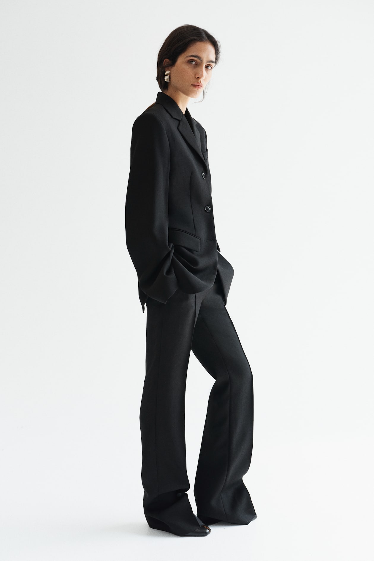 Women's Black Straight-Leg Tailored Wool Pants | H&M CA