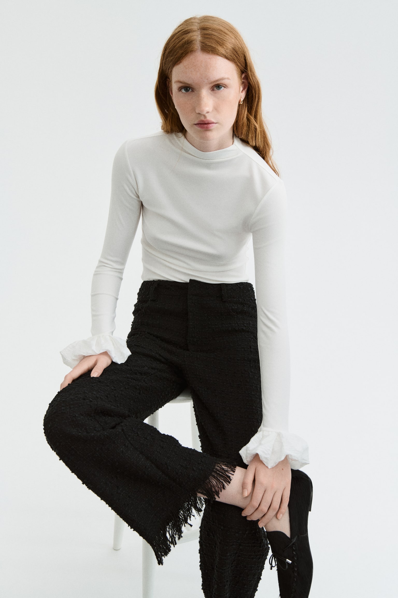 Textured trousers - Black - 1