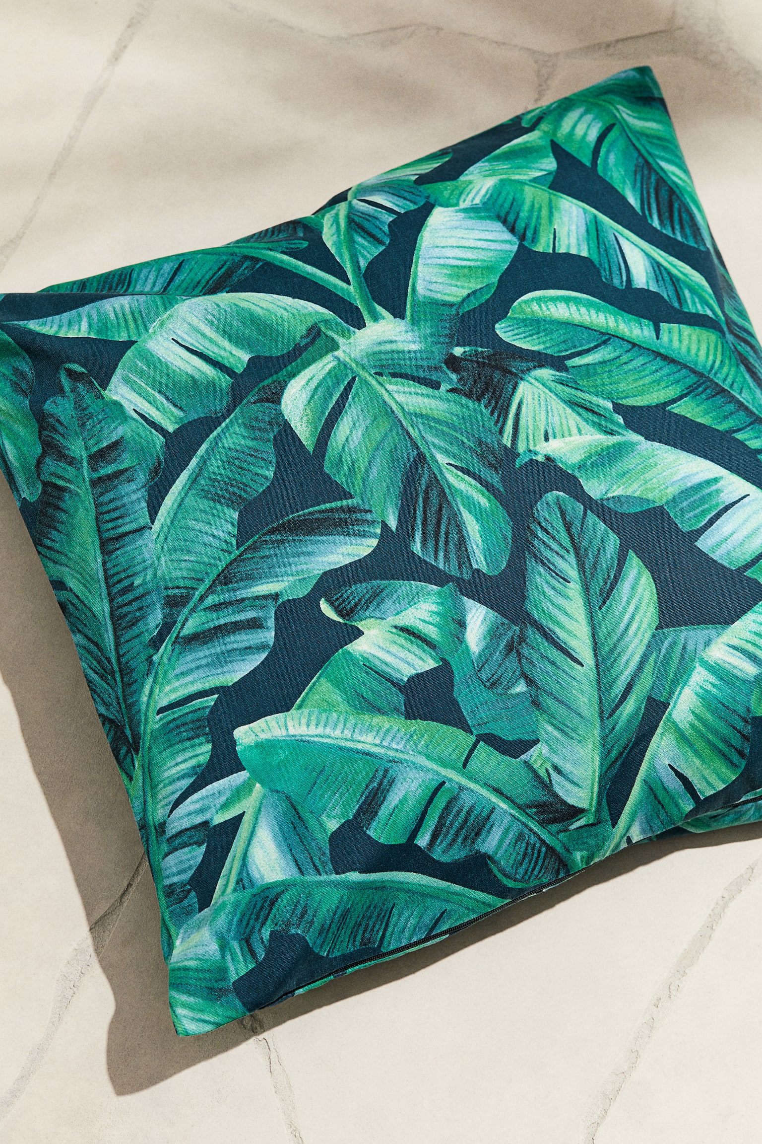 Outdoor cushion cover - Dark turquoise/Leaves/Powder pink/Patterned/Light pink/Floral/Light beige/Leaves/Blue/Natural white/Sea life/Light beige/Orange - 2