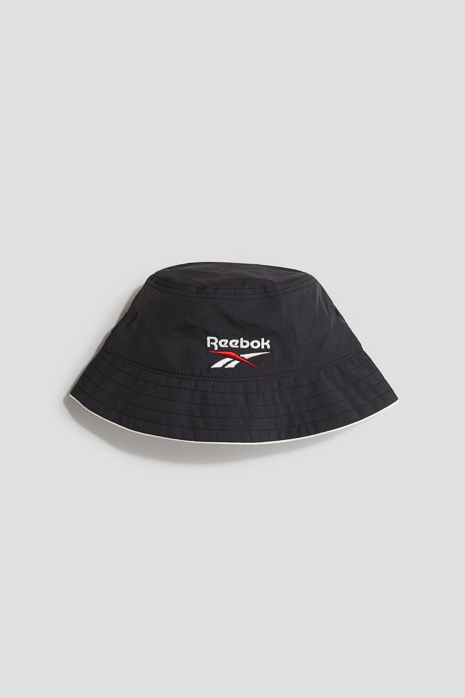 Embroidered-motif bucket hat - Black - 1