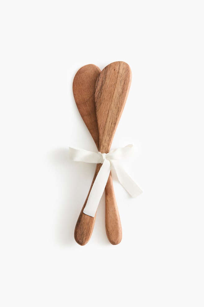 2-pack wooden butter knives - Brown - 1