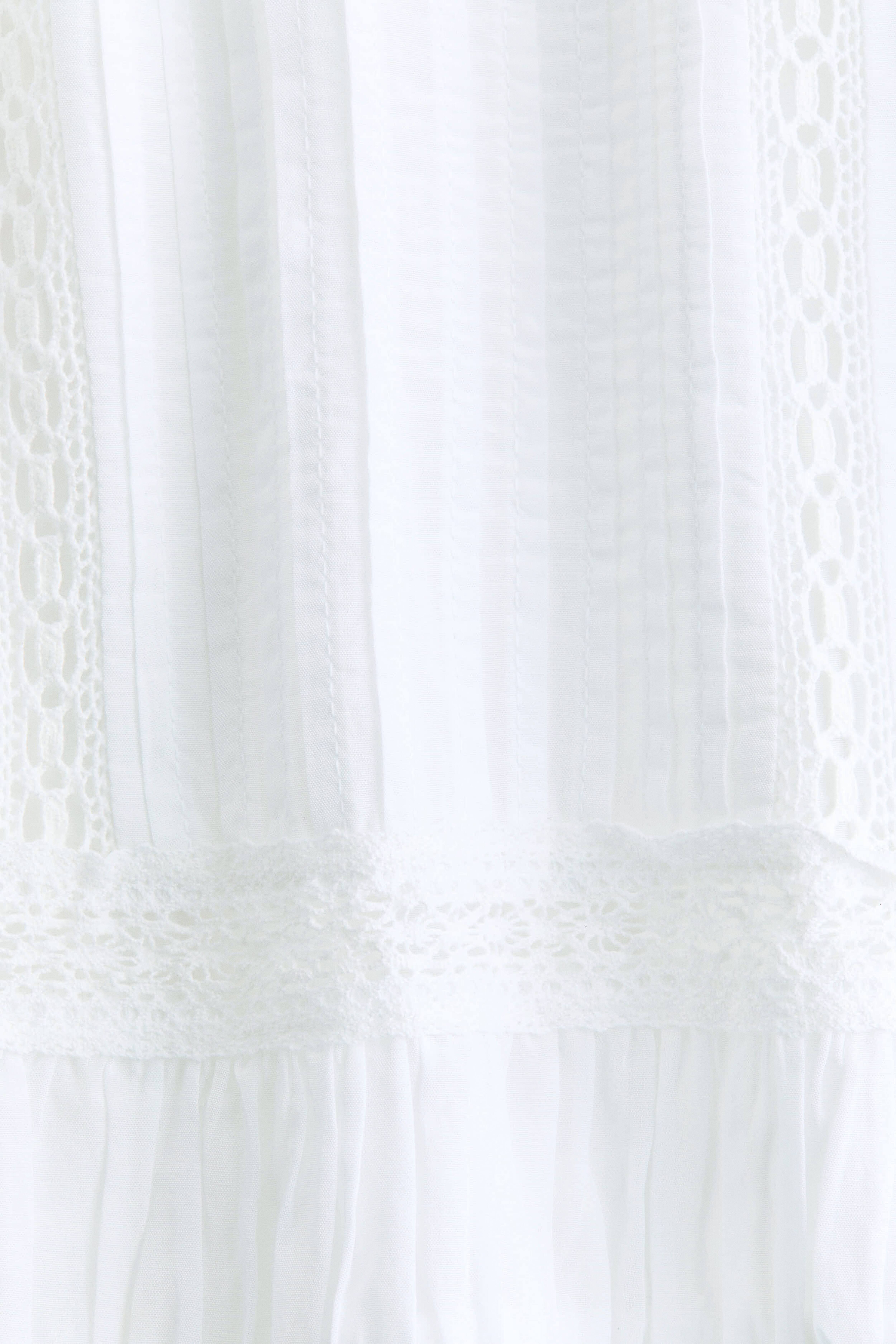 Blouse avec dentelle