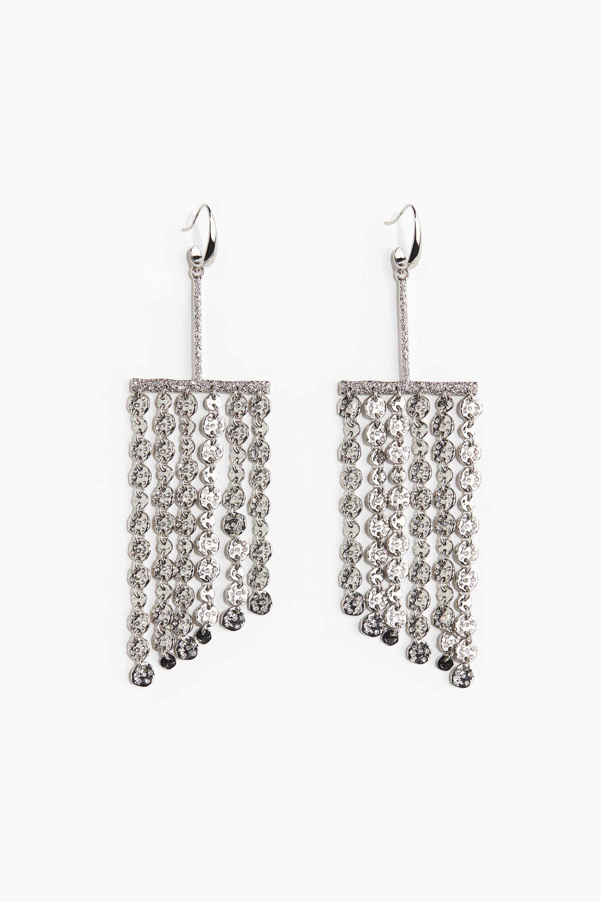 Dangle earringsModel