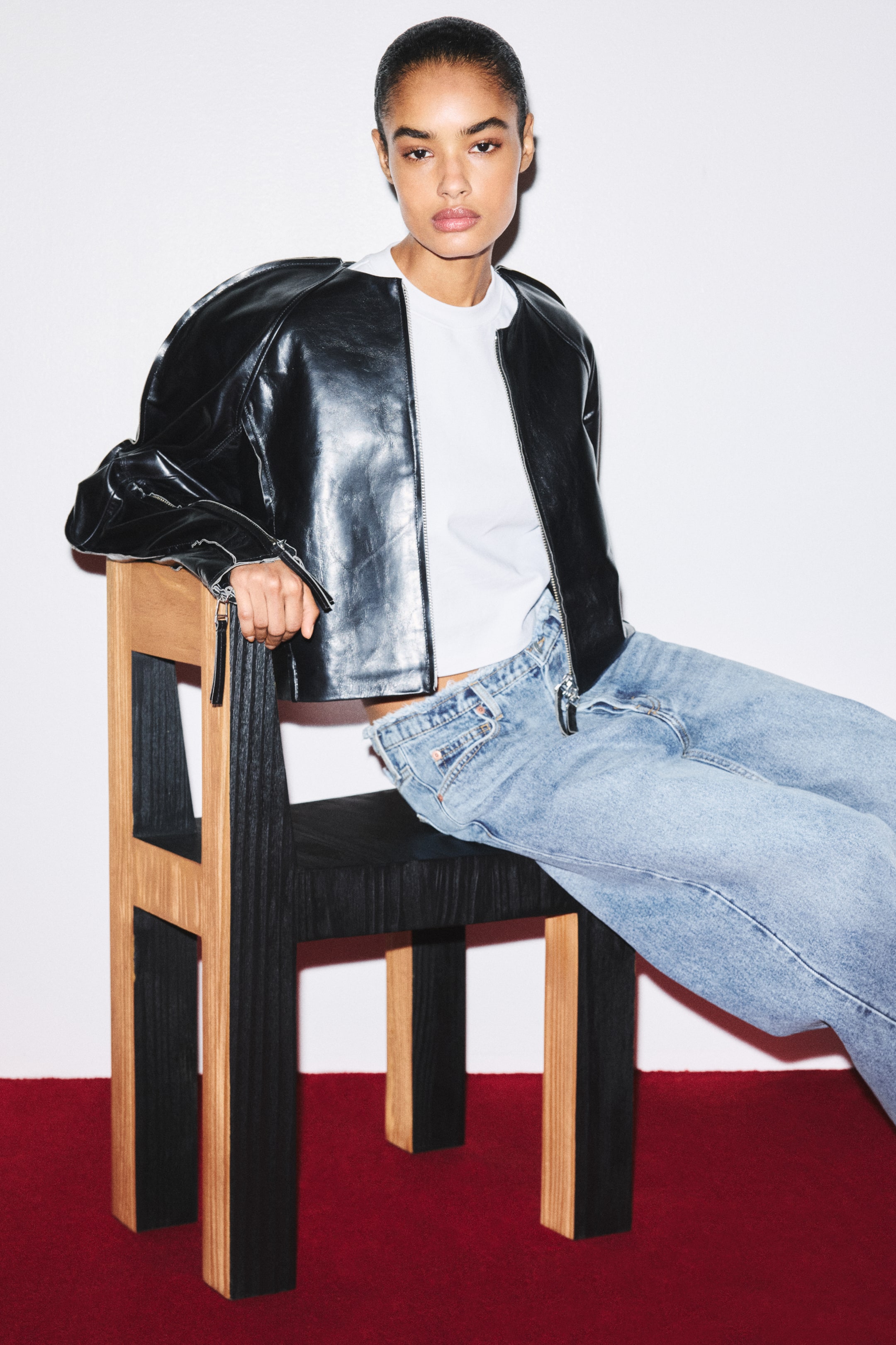 Женские куртки H&M KW Leather Jacket — фото 4
