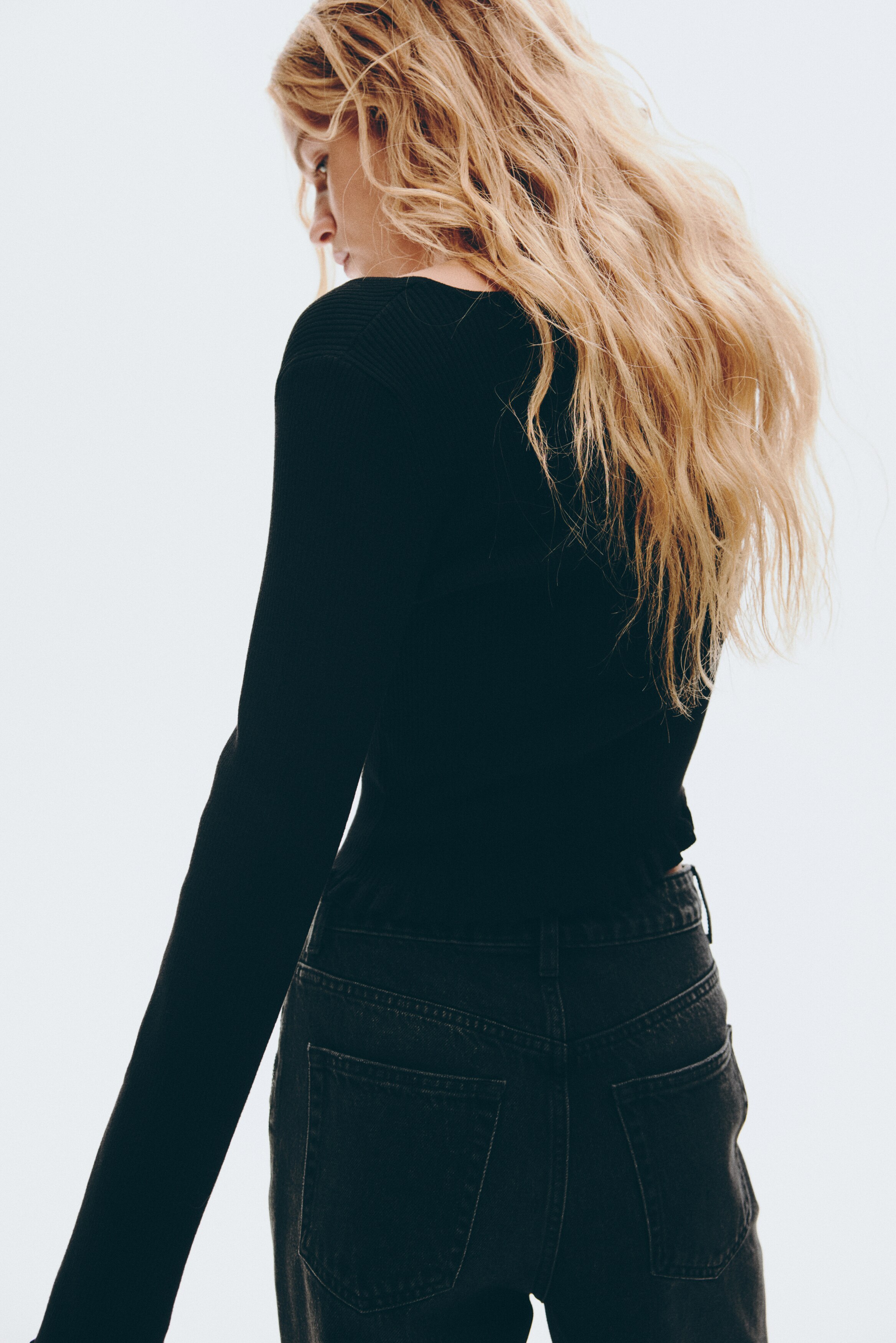 Frill-trimmed cardigan