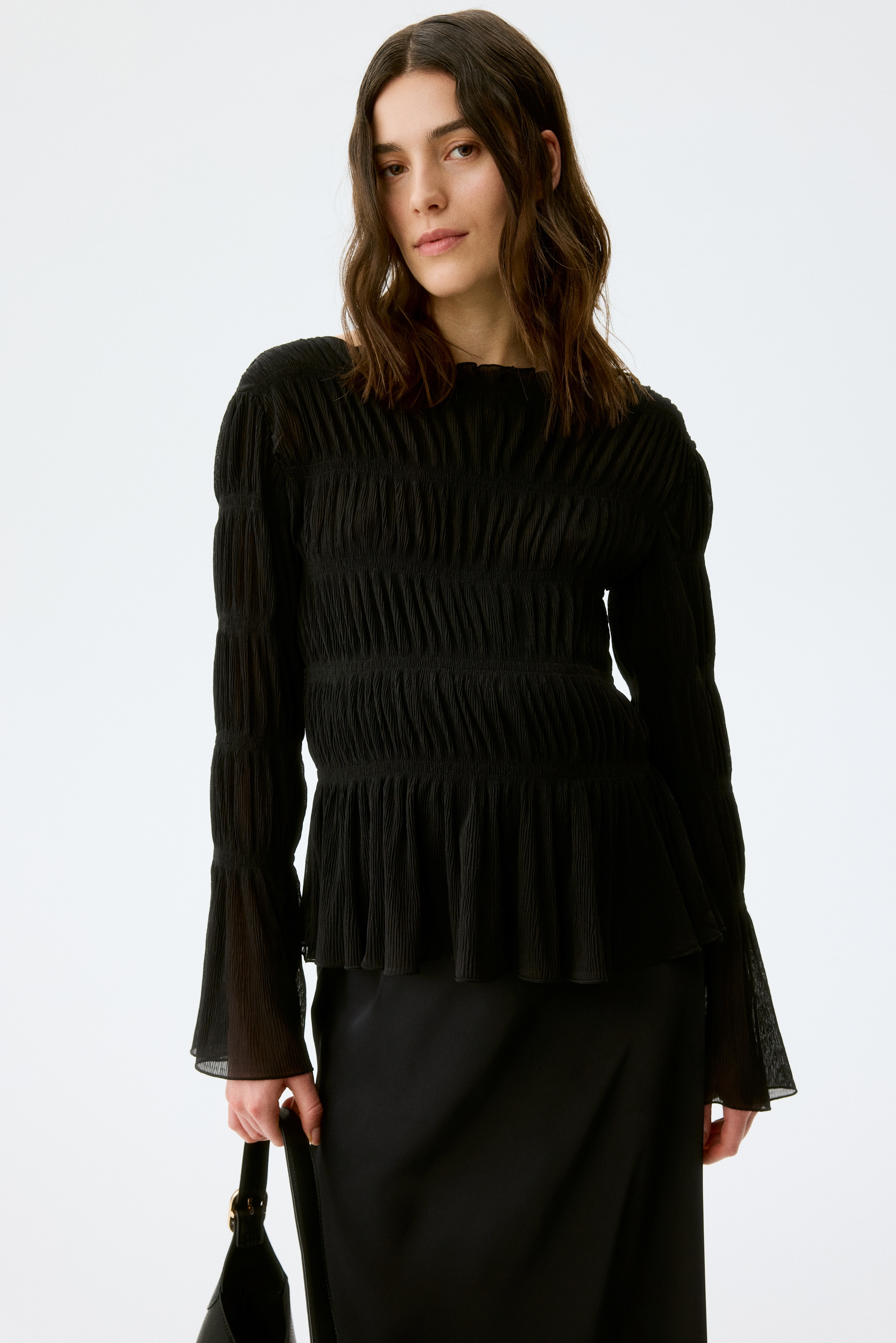 MAMA Smockad topp med båtringning - Svart/Vit