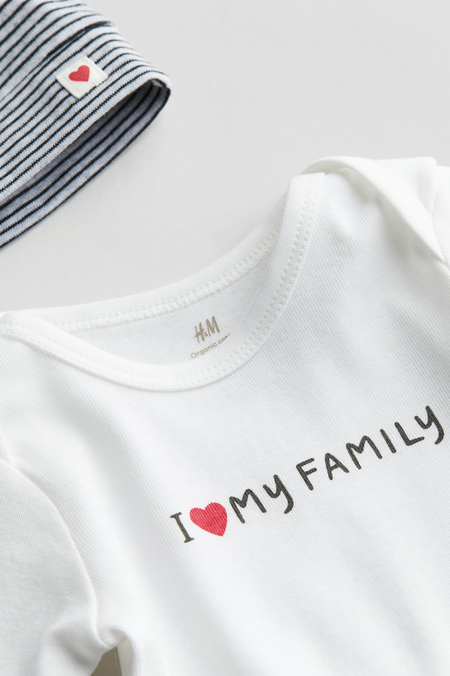 4-piece Gift Set - White/I Love My Family - 4