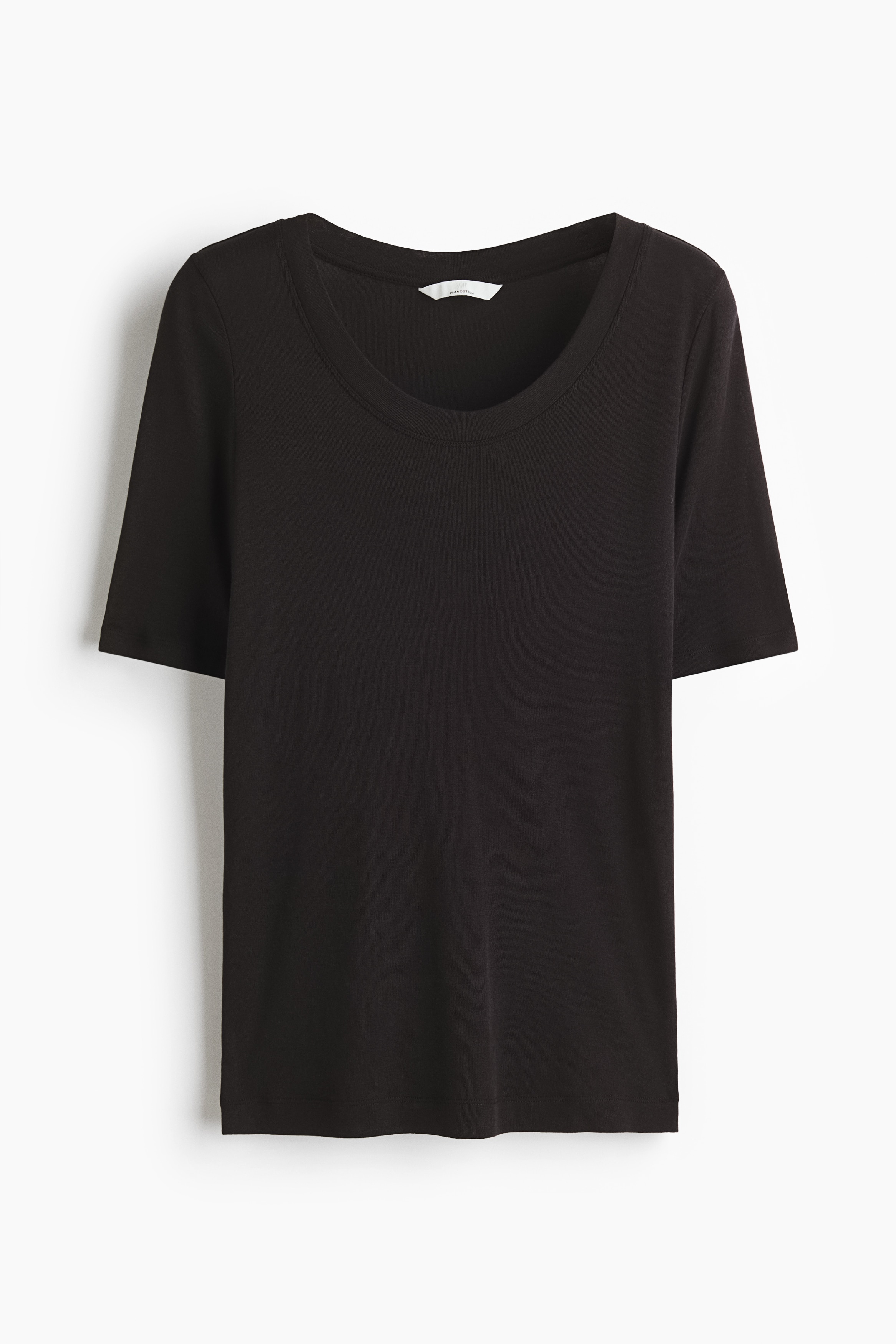 T-shirt i pimabomuld med dyb udringning - Sort/Elfenben