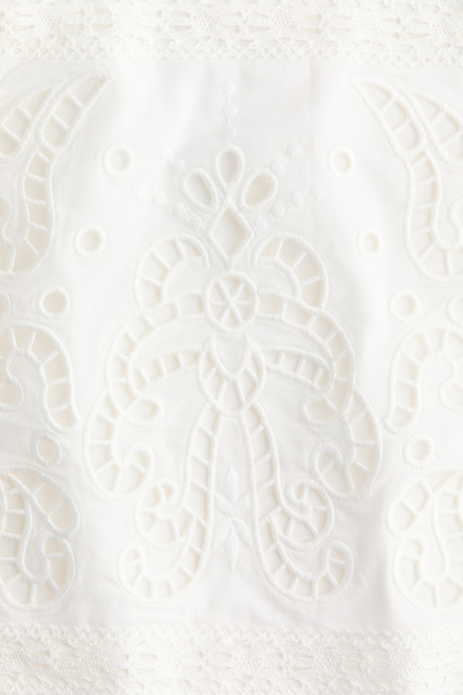 Broderie anglaise strappy top - White - 7