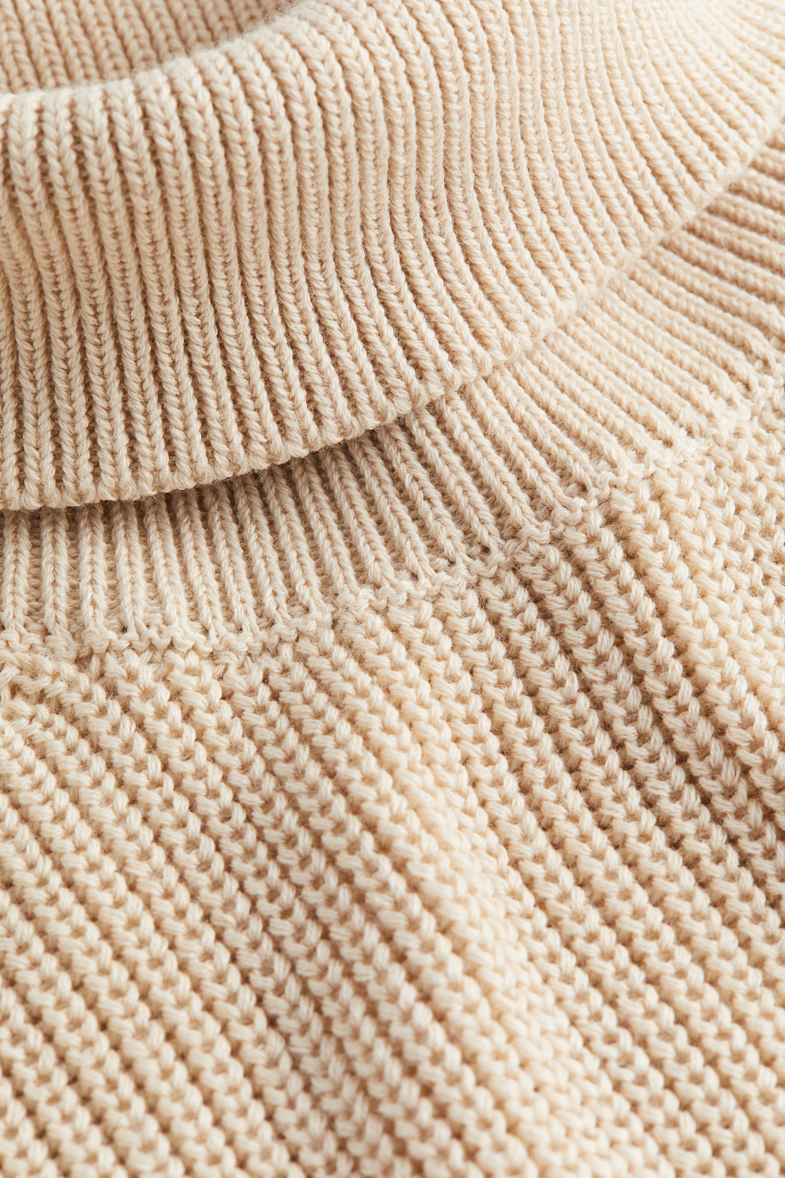 Regular Fit Turtleneck Sweater - Light beige - 2