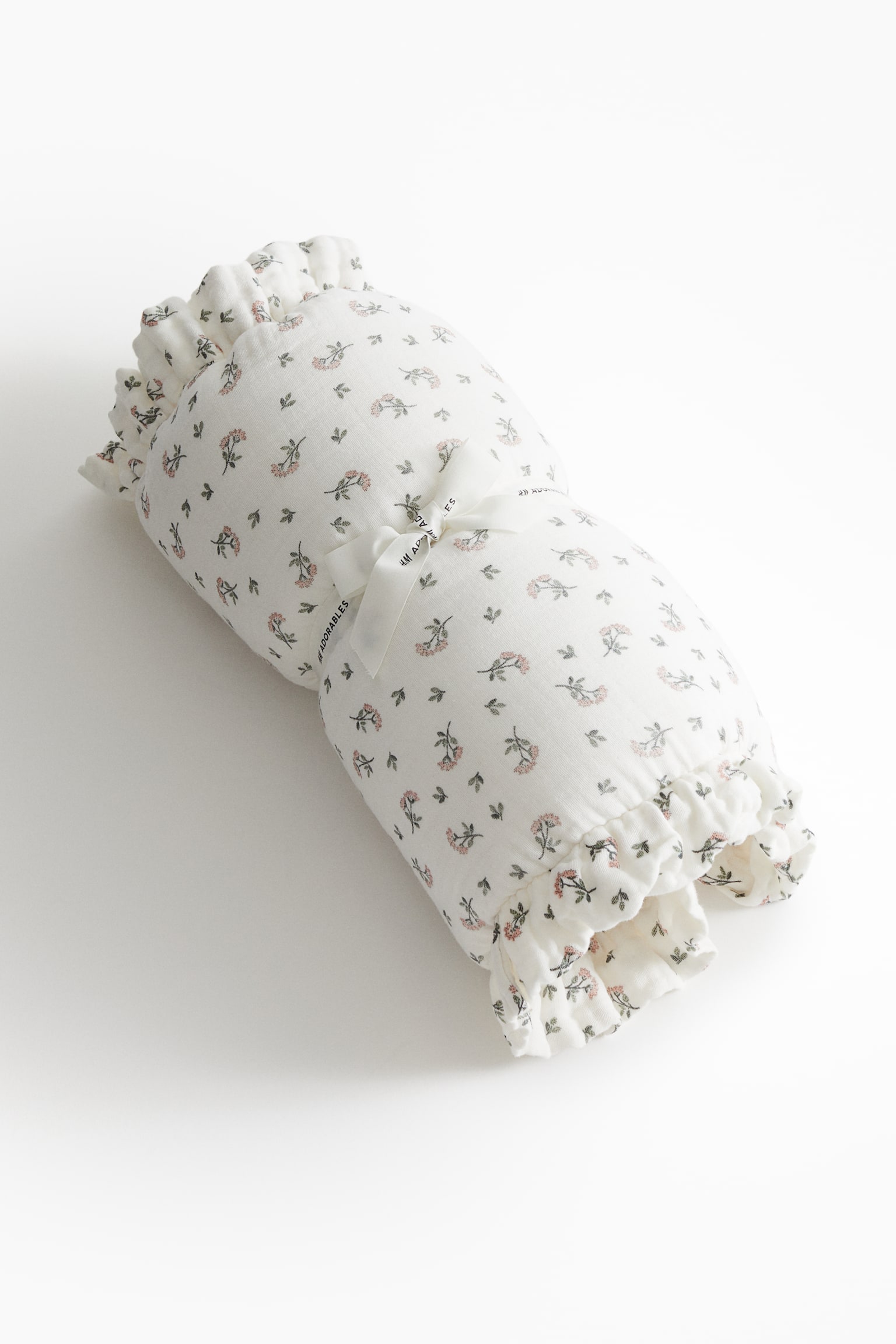 Frill-trimmed cotton cushion - White/Floral - 2