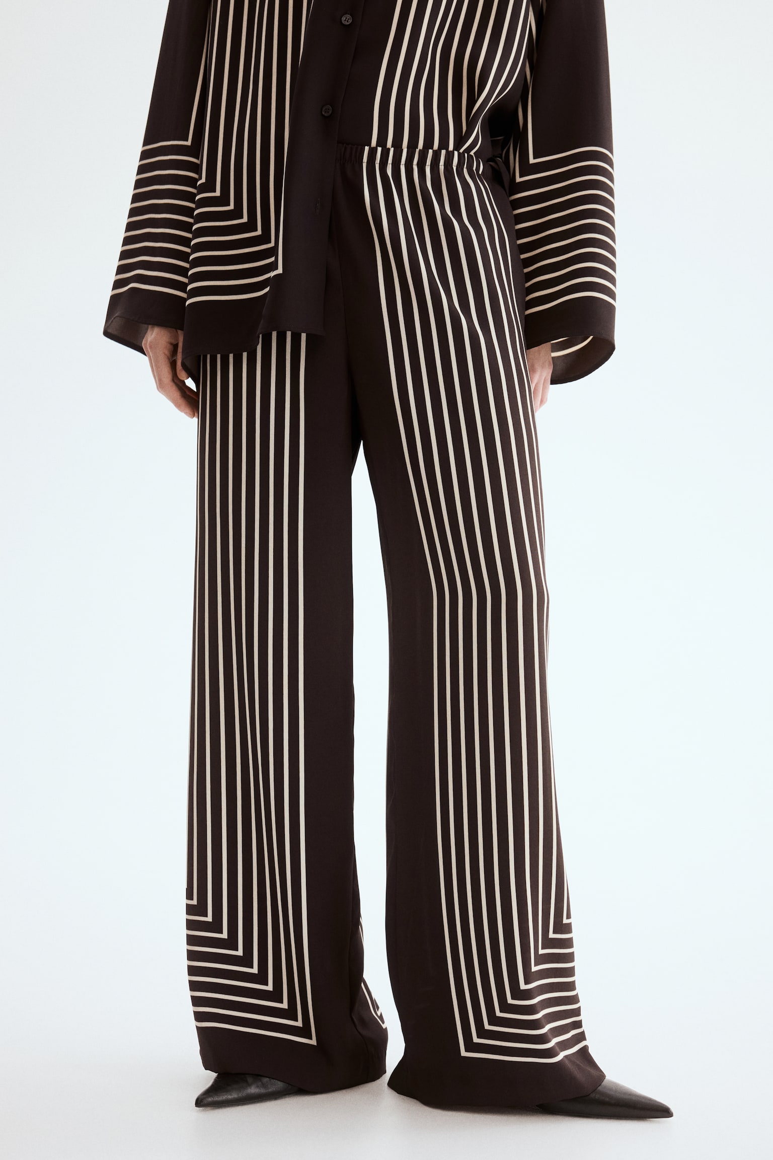 Pantalón - Café oscuro/Rayado/Azul oscuro/Diseño - 3