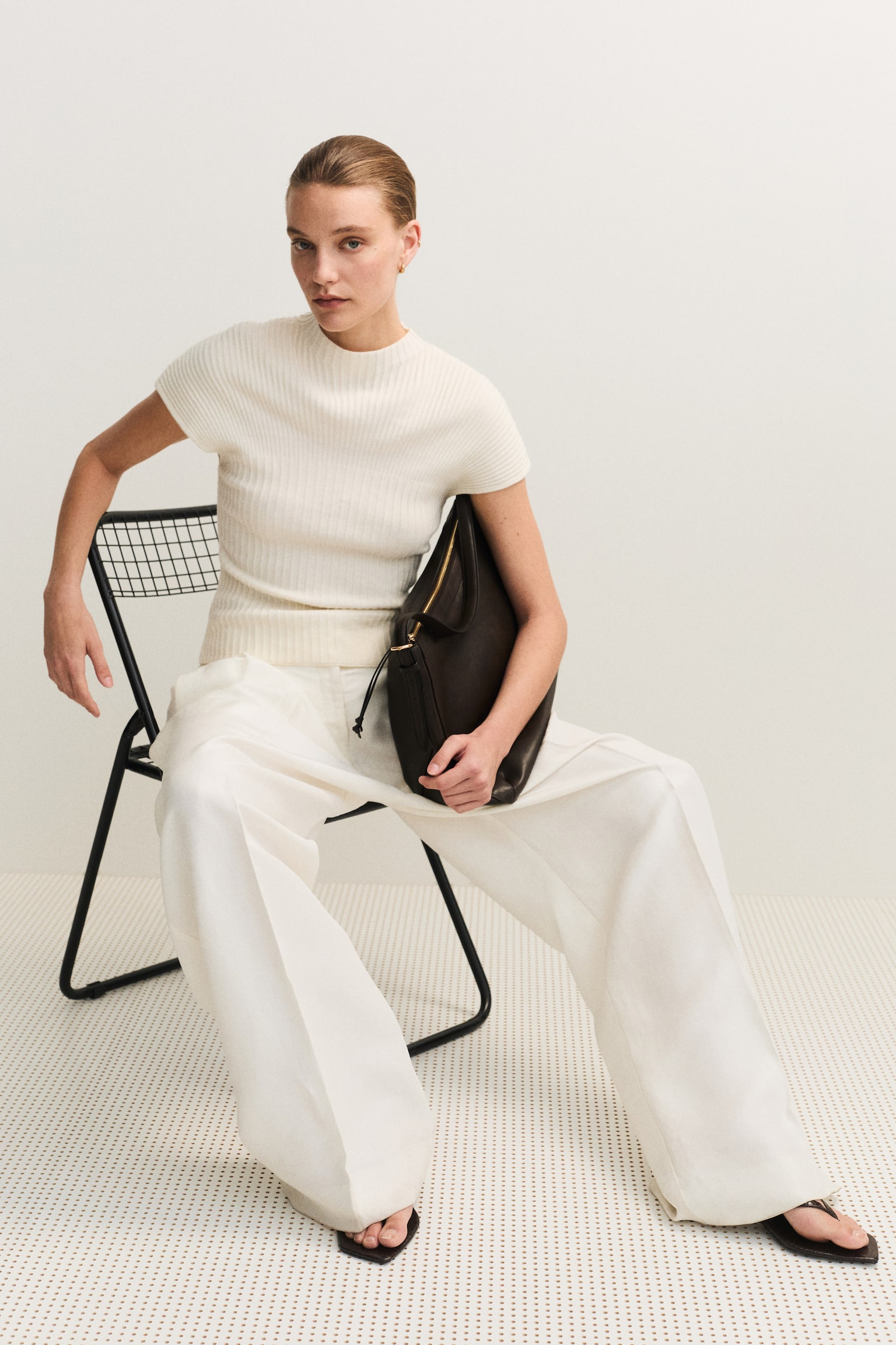 Geripptes Shirt - Cremefarben - 2