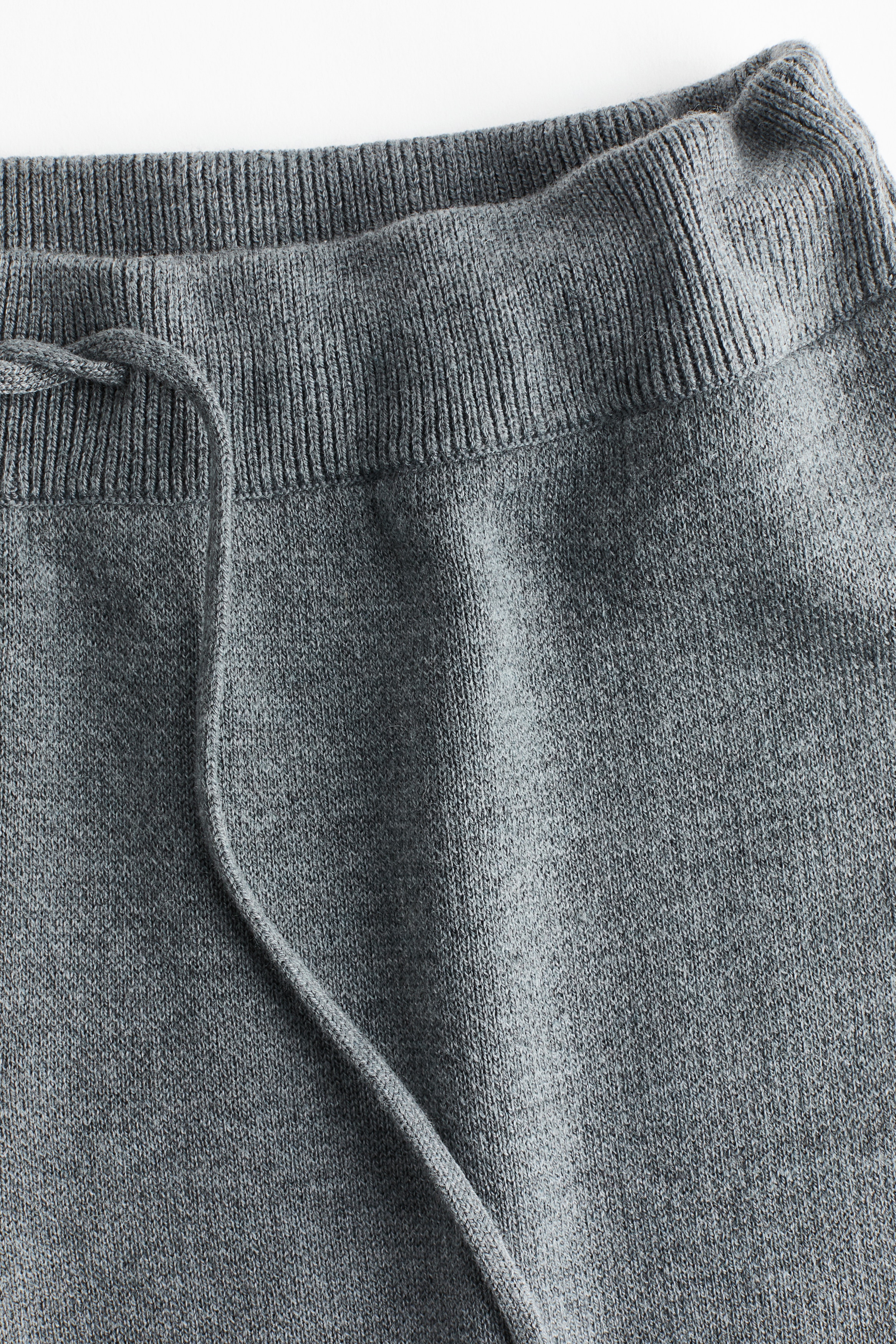 Knitted drawstring trousers