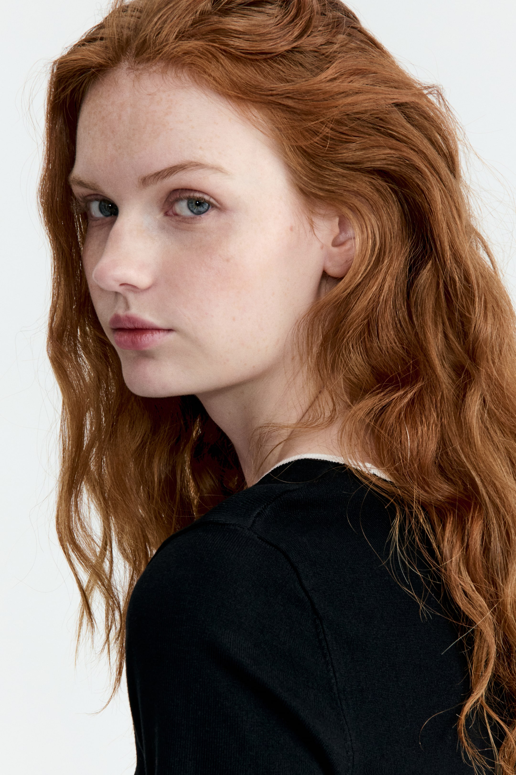 Женские футболки H&M Fine-Knit T-Shirt — фото 3