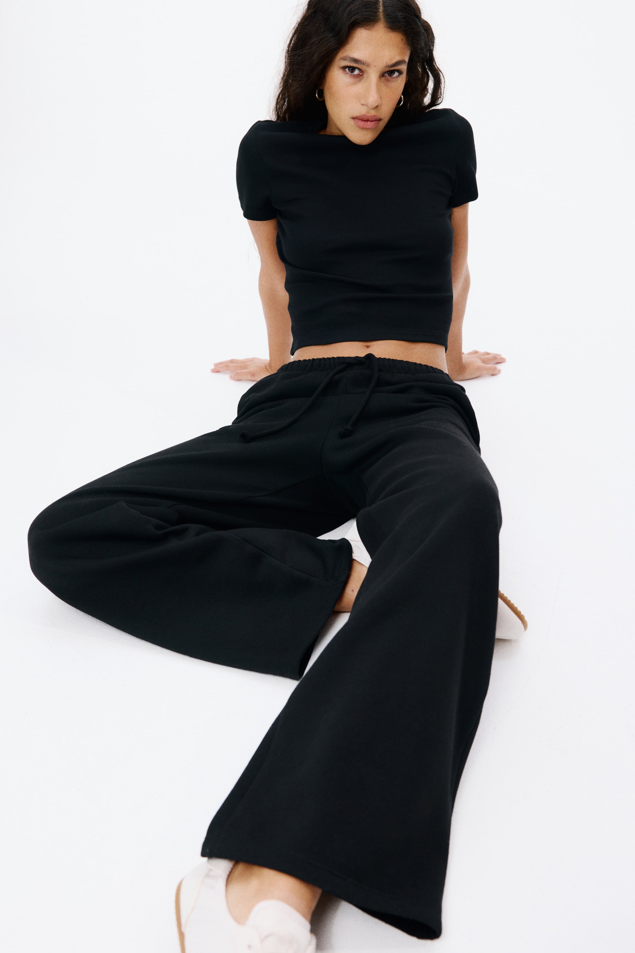 Женские брюки H&M Wide-leg Joggers — фото 5