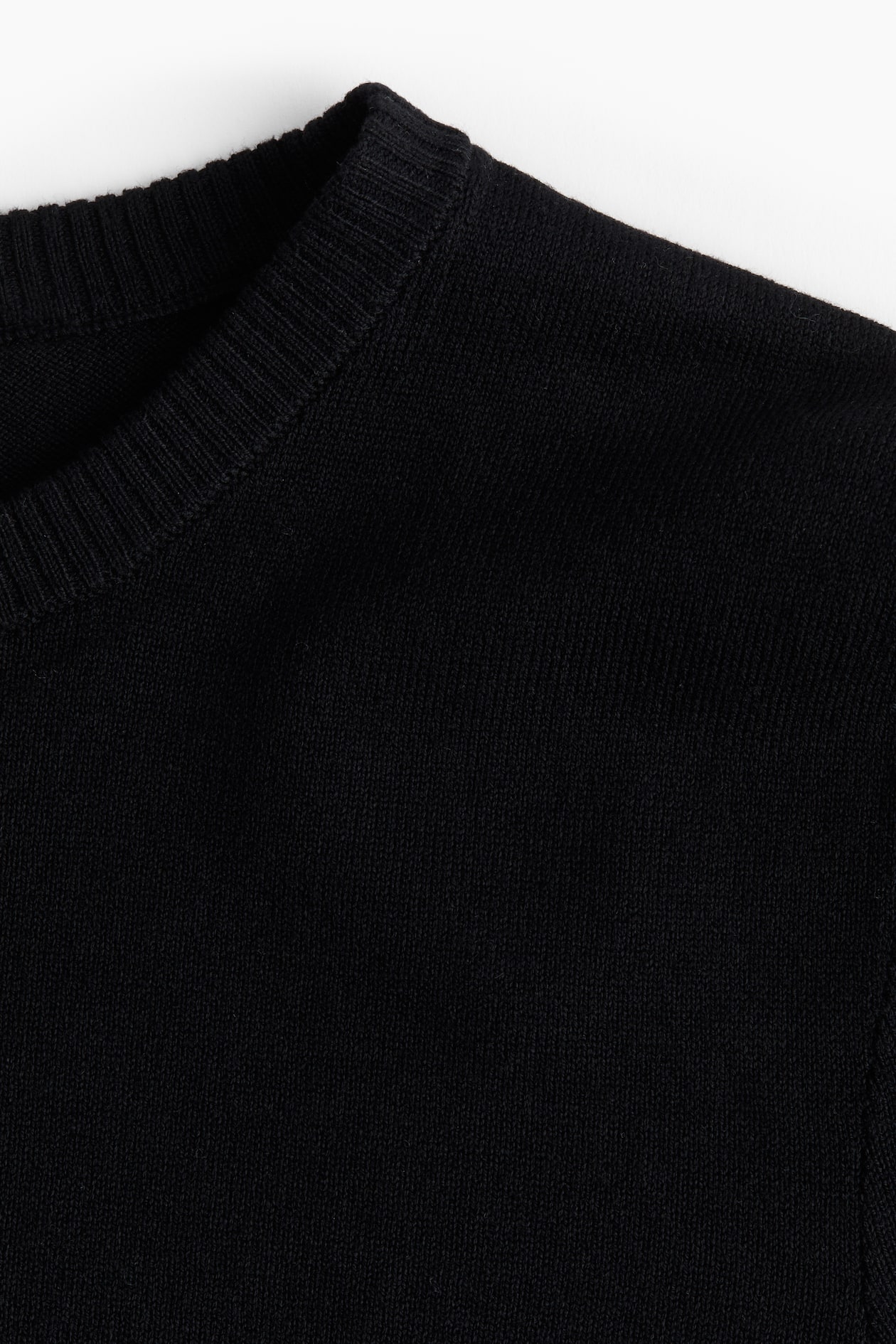 Fine-knit T-shirt - image 2